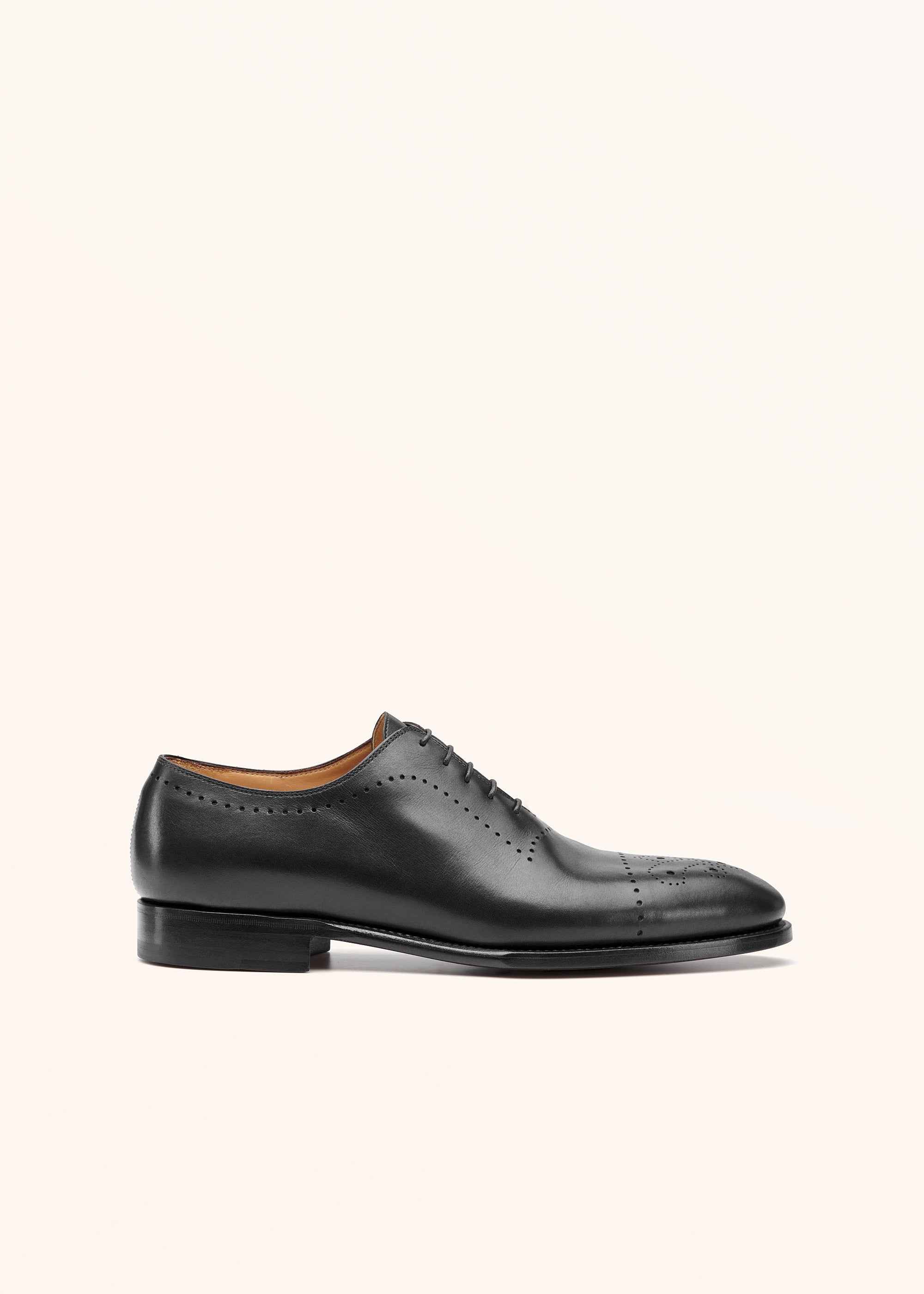 Kiton shoes store