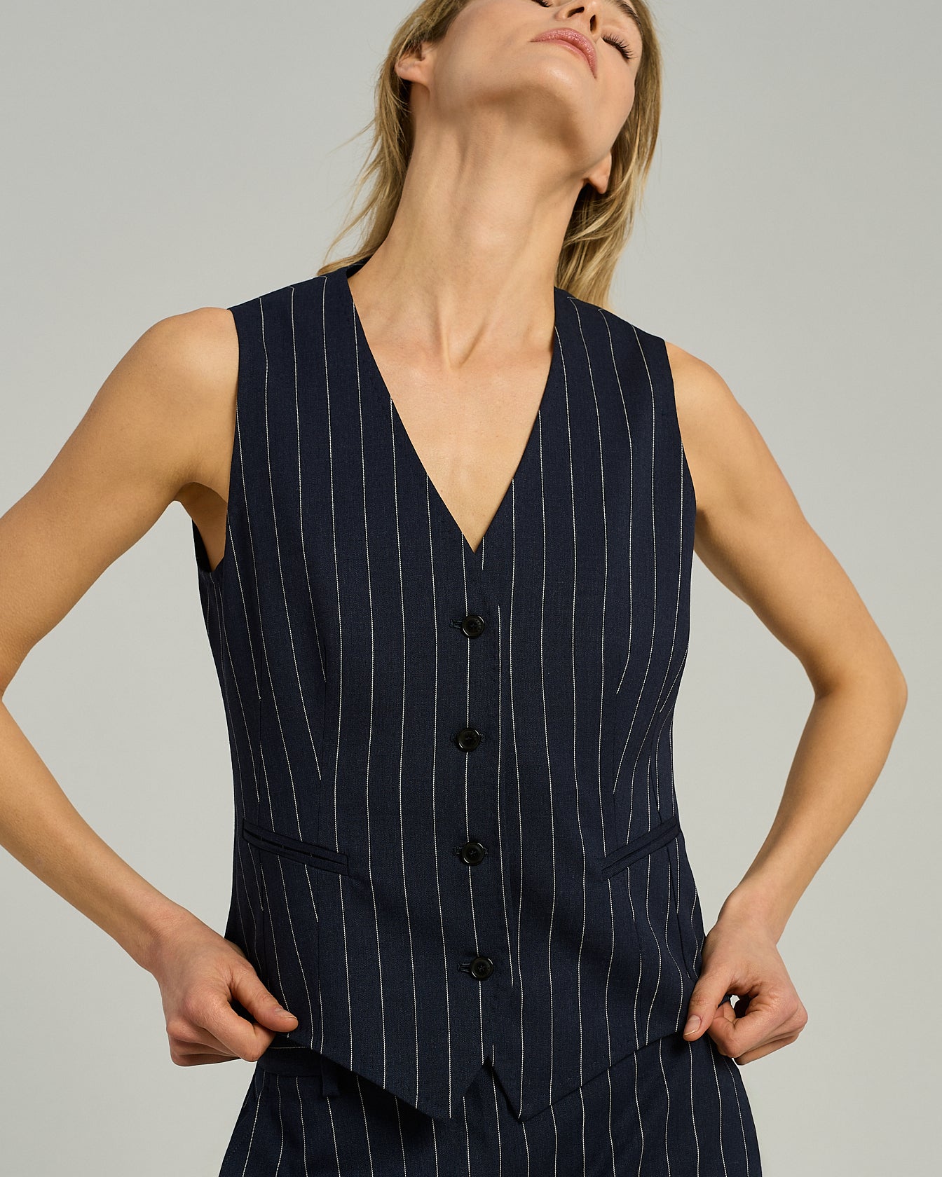 GILET GESSATO IN LANA STRETCH