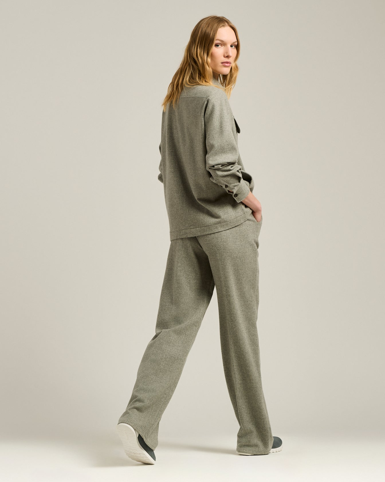 CASHMERE AND WOOL TROUSERS
