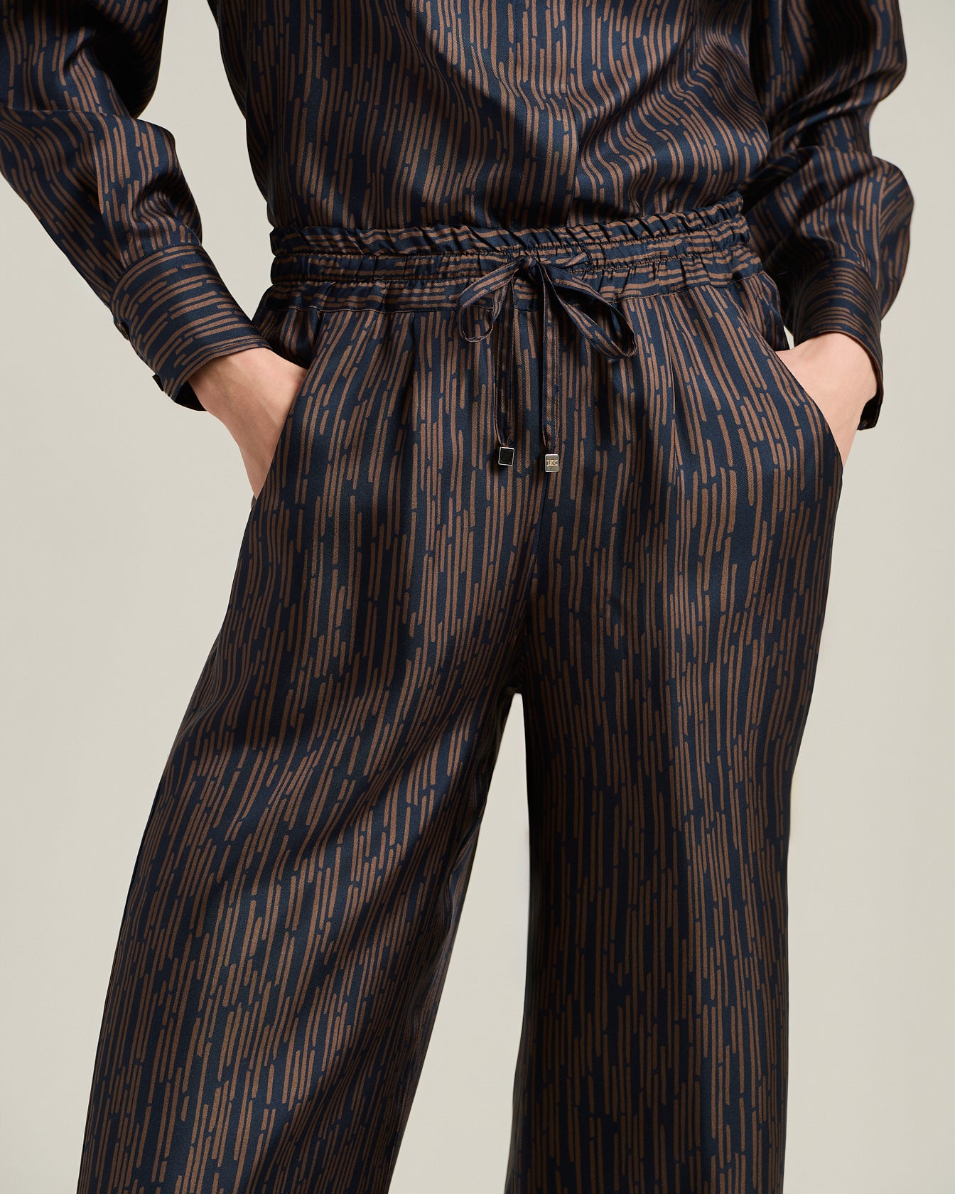PANTALONE IN SETA STAMPATA