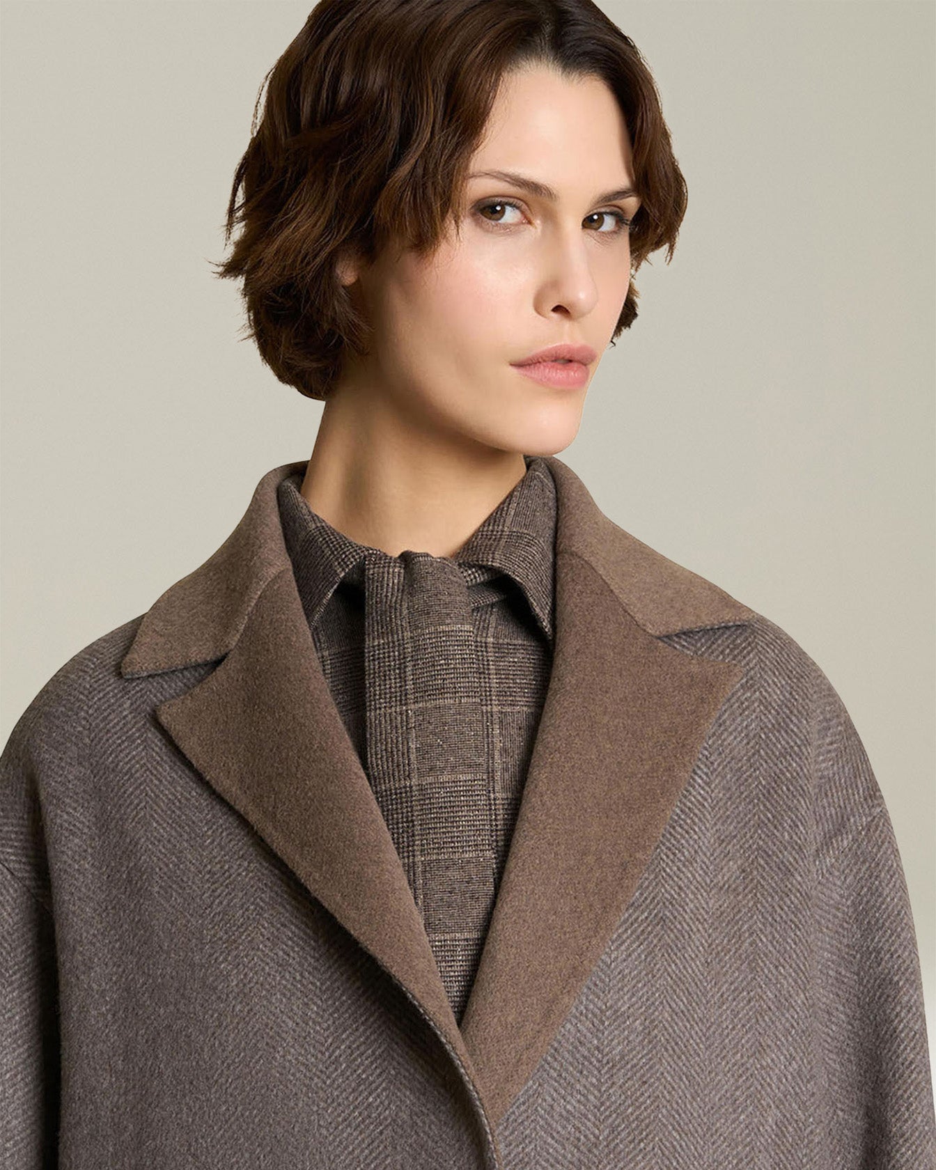 REVERSIBLE CASHMERE DOUBLE CLOTH MID-LENGTH COAT