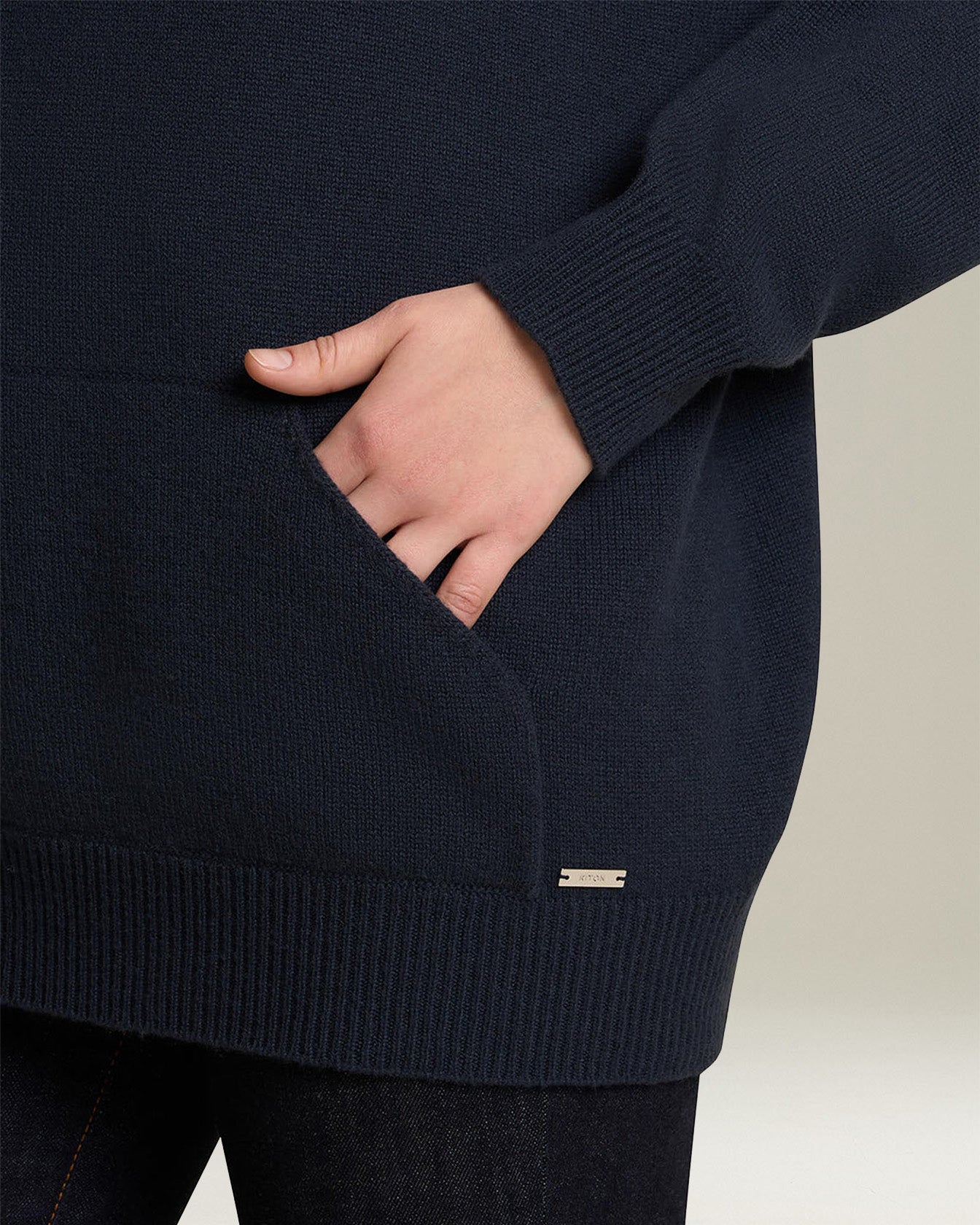 PURE CASHMERE COMFORT SWEATSHIRT