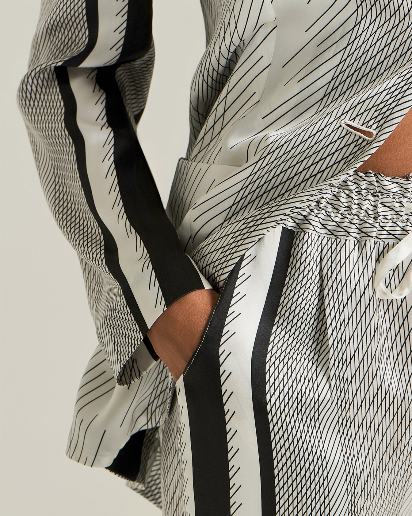JACKET SILK
