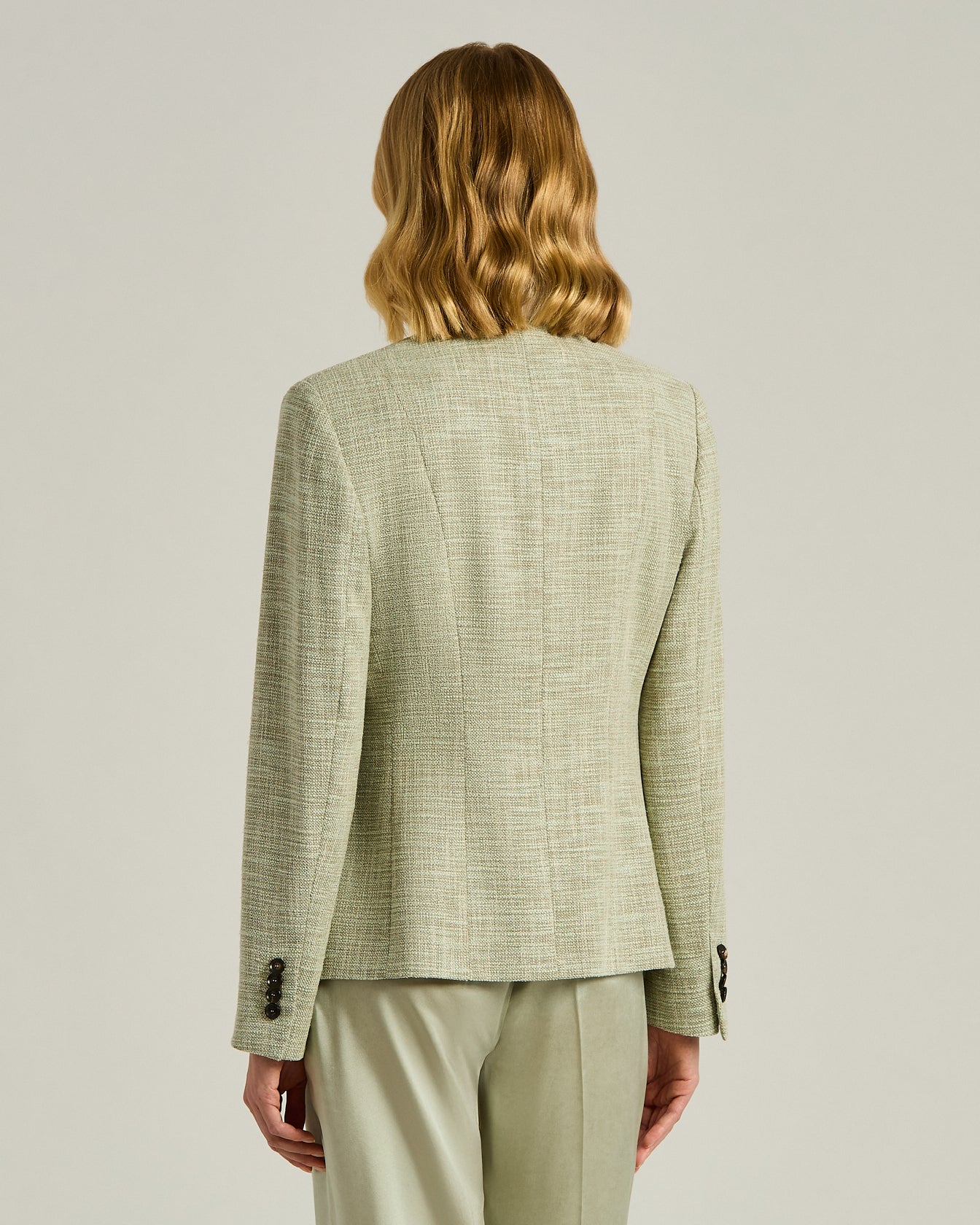 TAILORED JACKET IN FINE YARNS