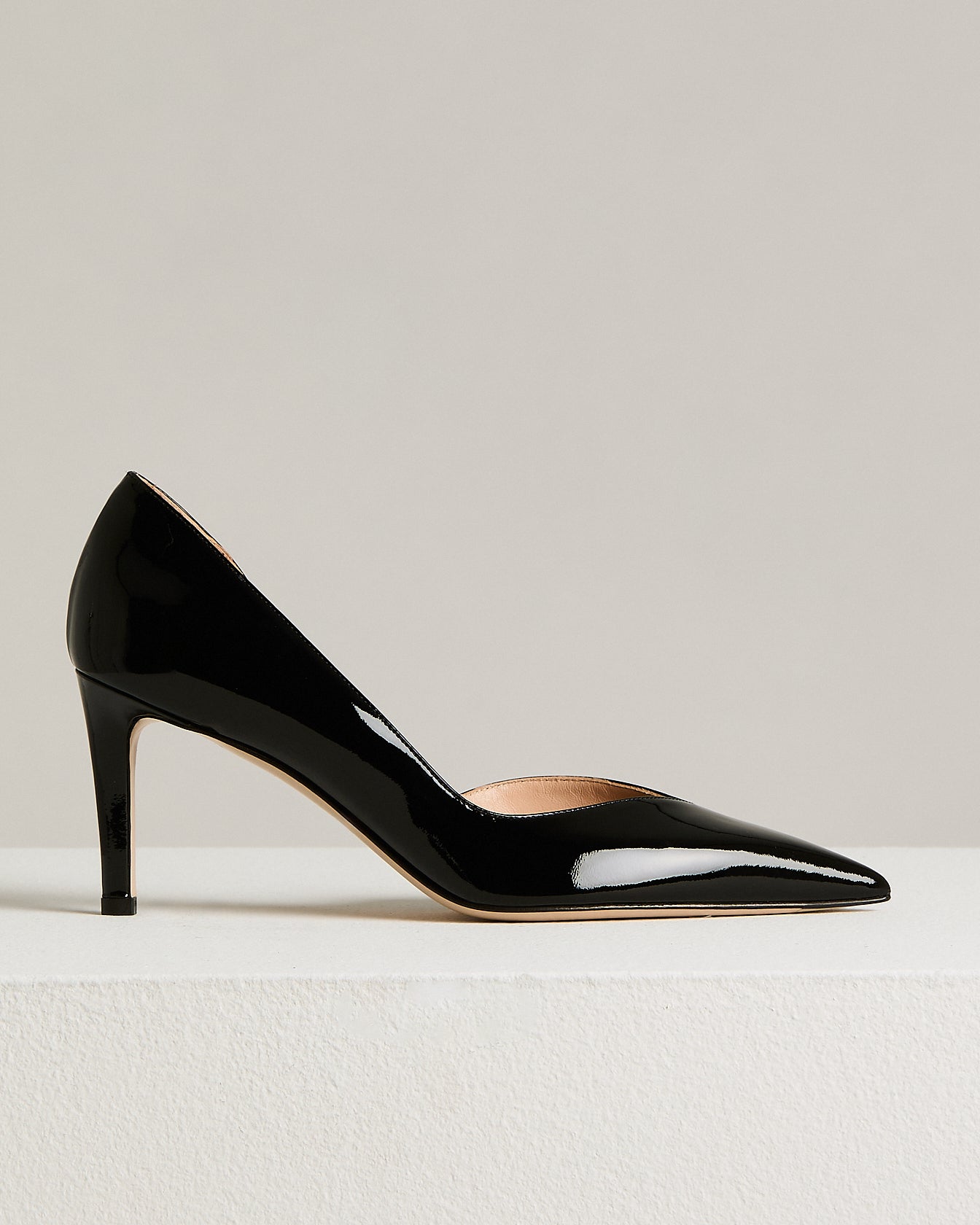 black patent leather pumps