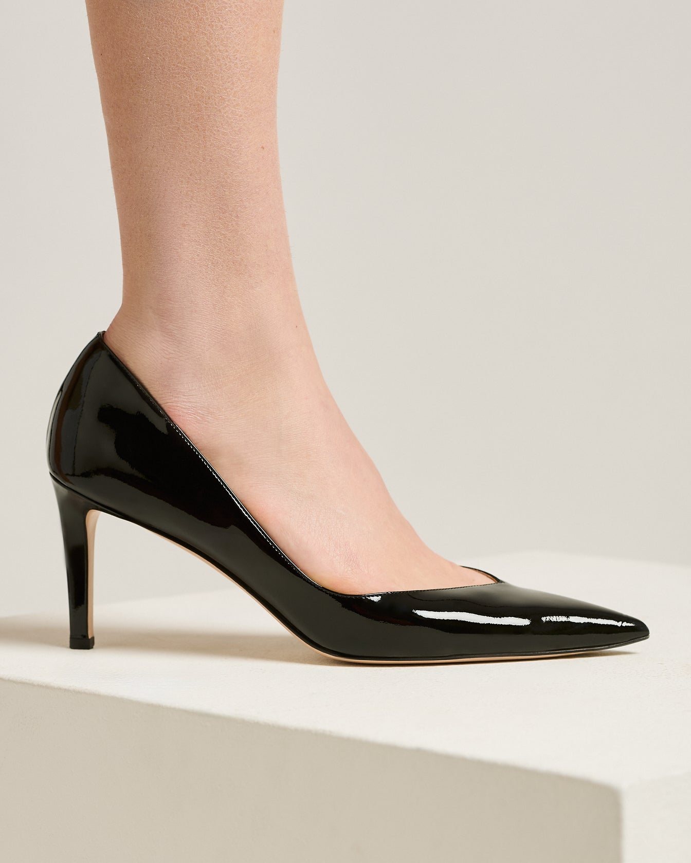SCARPE DÉCOLLETÉ IN PELLE VERNICIATA