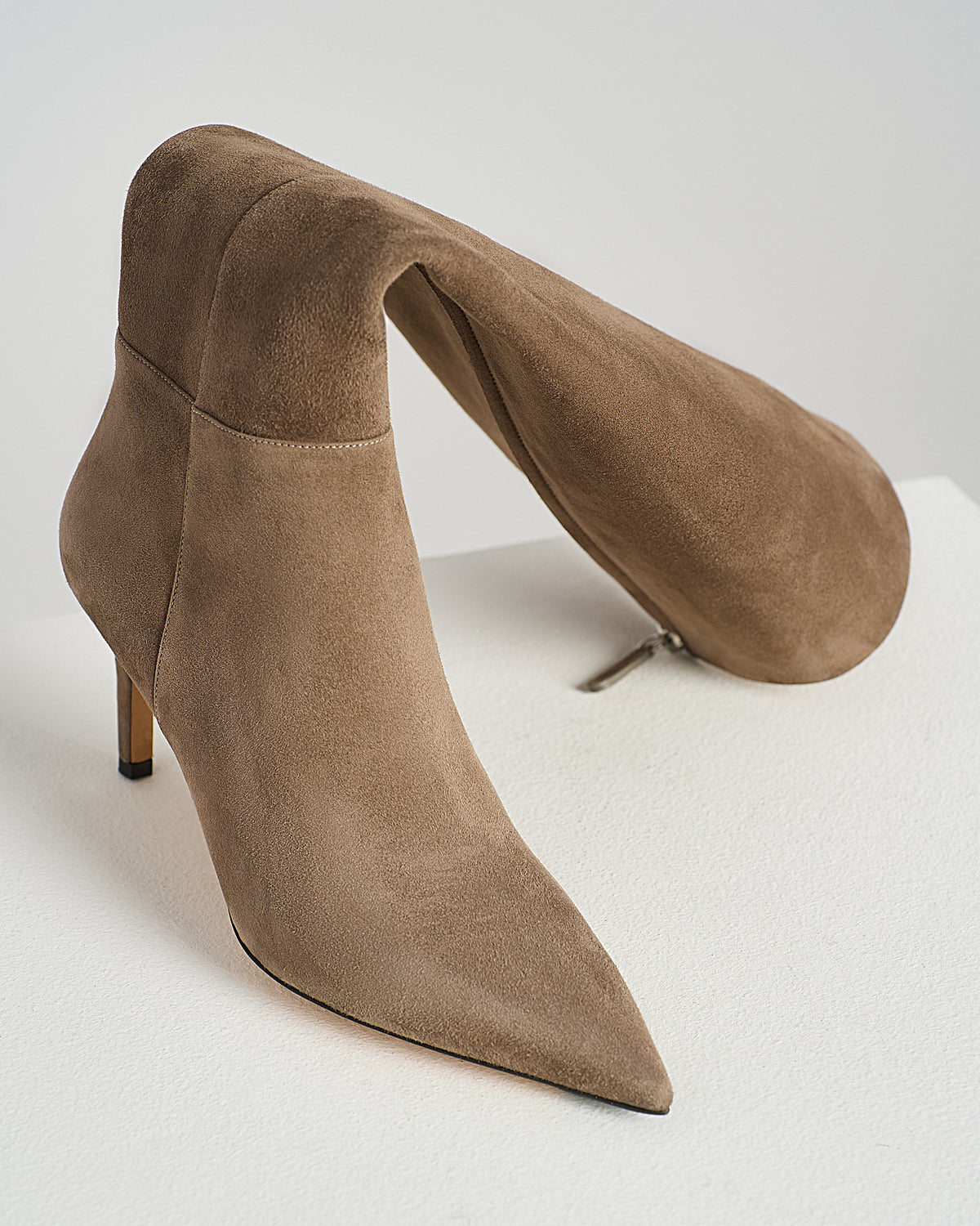 MOUSE-GRAY GOAT SUEDE STILETTO BOOTS 3