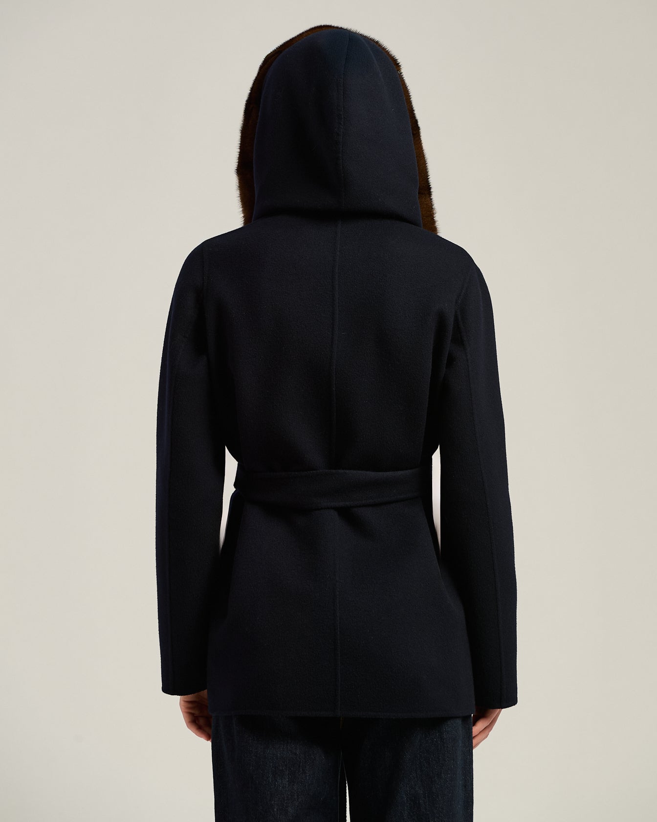 BLUE SHORT CASHMERE COAT WITH MINK FUR
