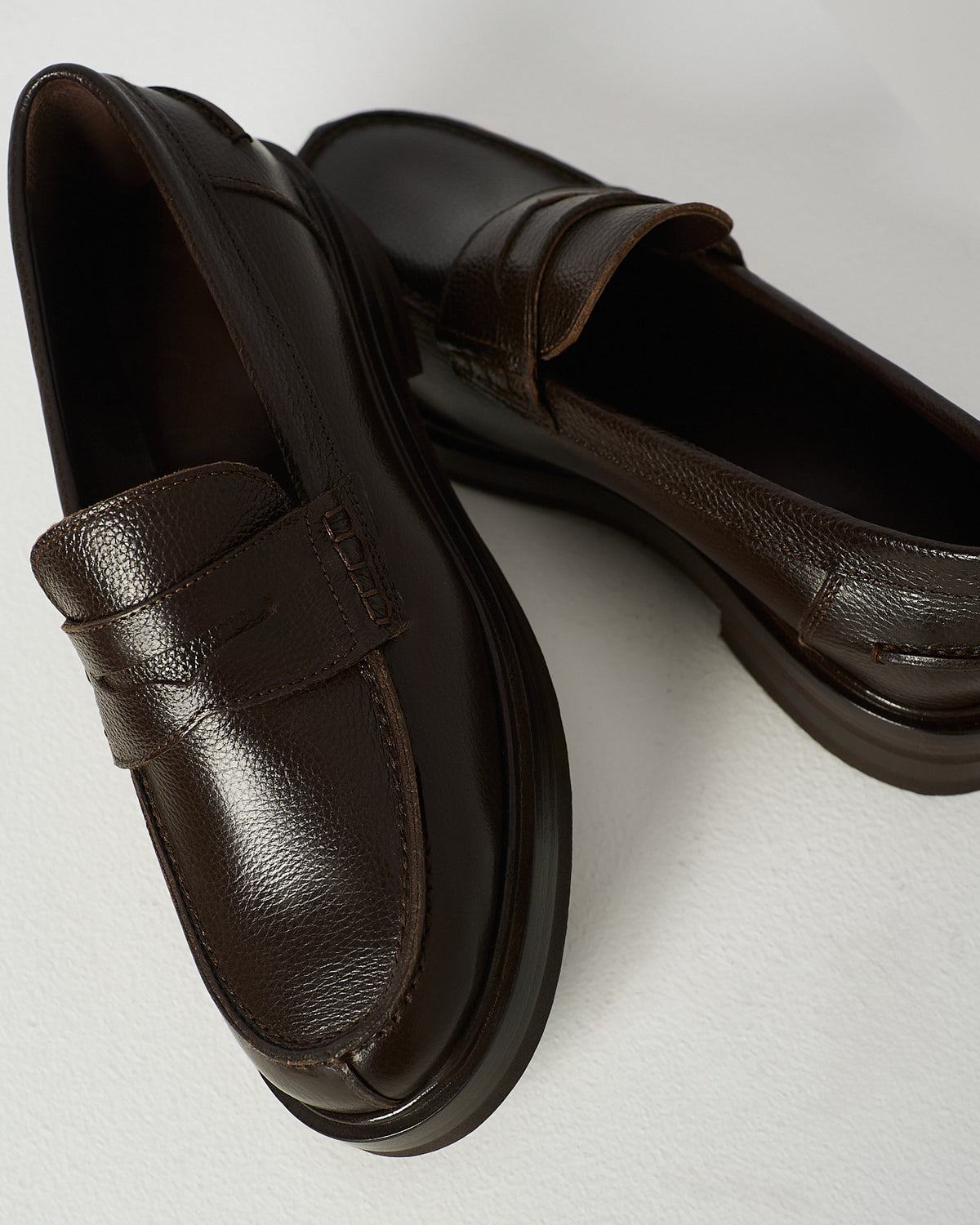 DARK BROWN CALFSKIN LOAFER 4