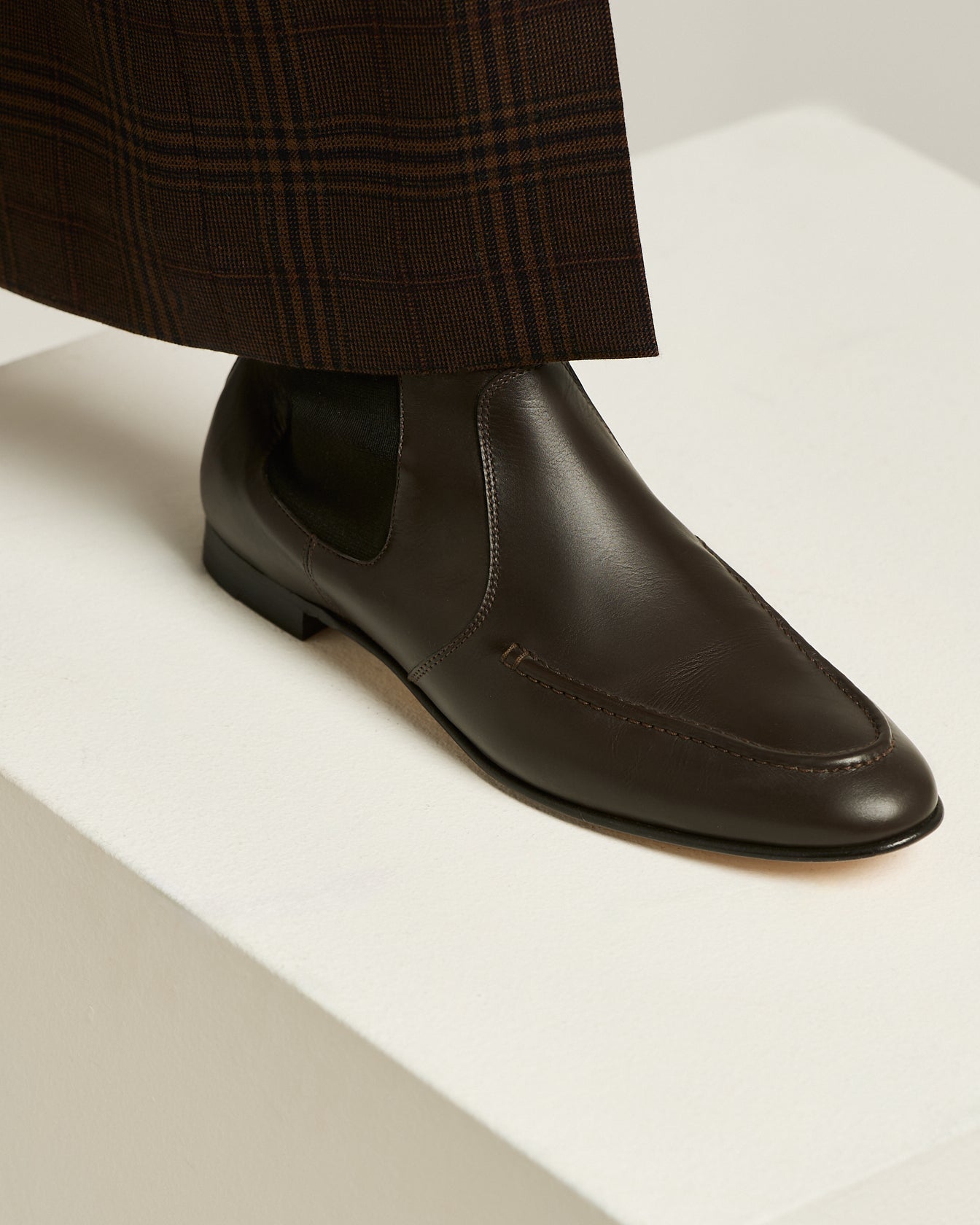 SMOOTH CALFSKIN ANKLE BOOTS