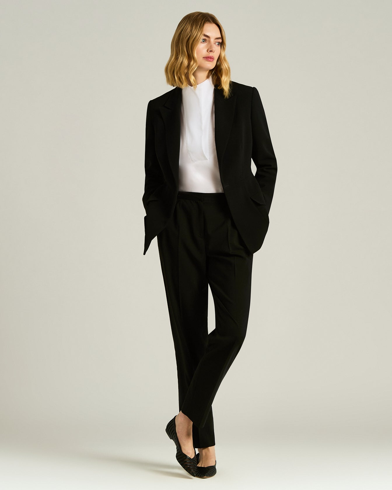 Women's tailored black viscose jacket | Kiton
