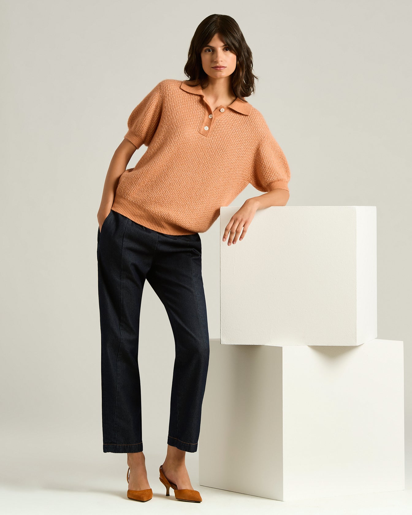 SHORT-SLEEVED CASHMERE AND SILK POLO SHIRT