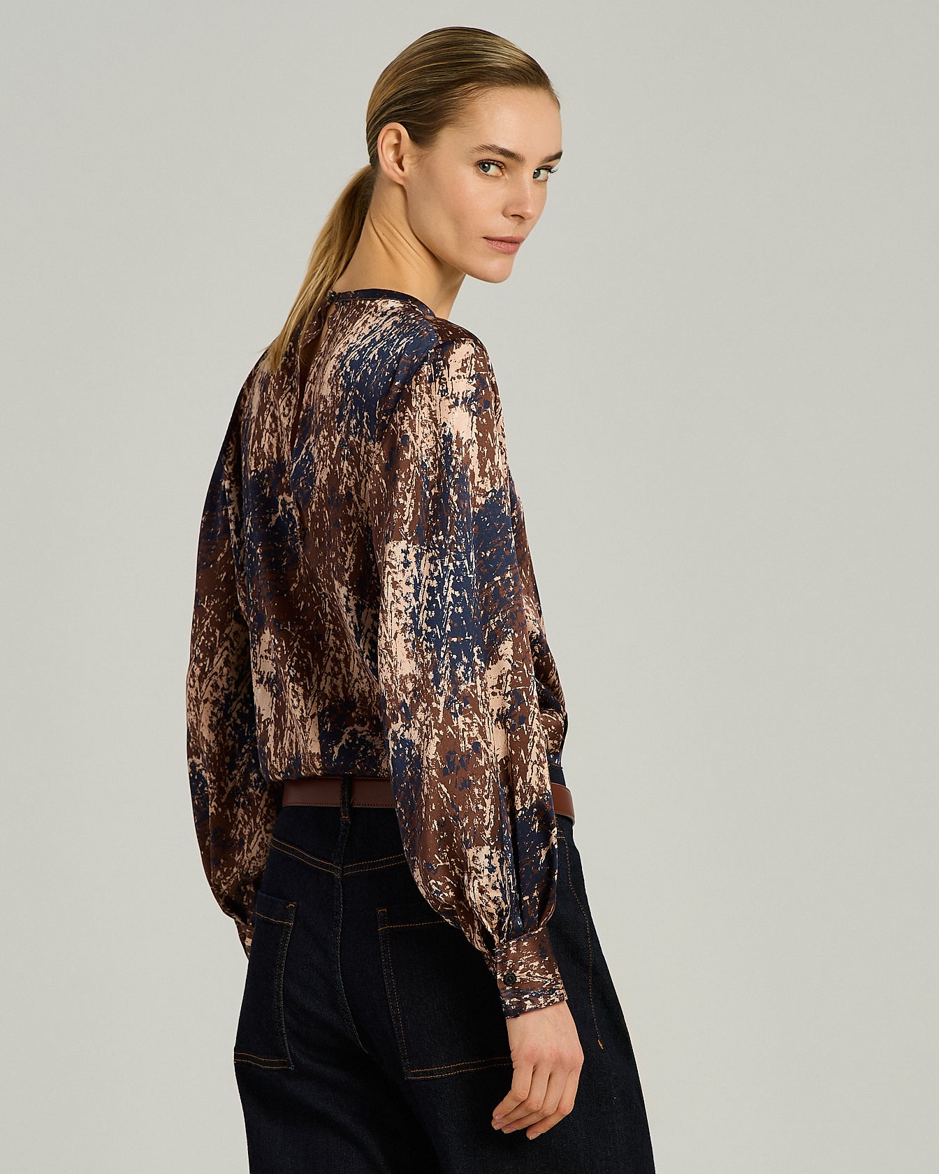 BLUSA IN PURA SETA CON STAMPA ARTISTICA