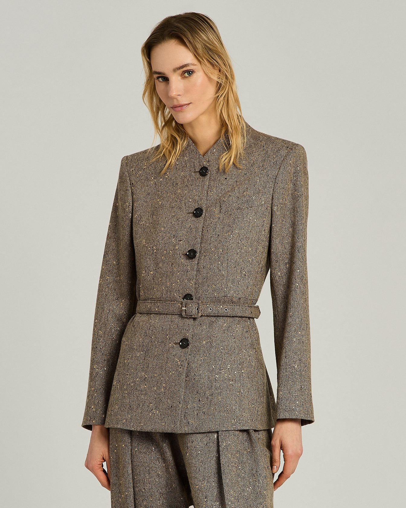 GIACCA SARTORIALE CON CINTURA IN TWEED BOUCLÉ