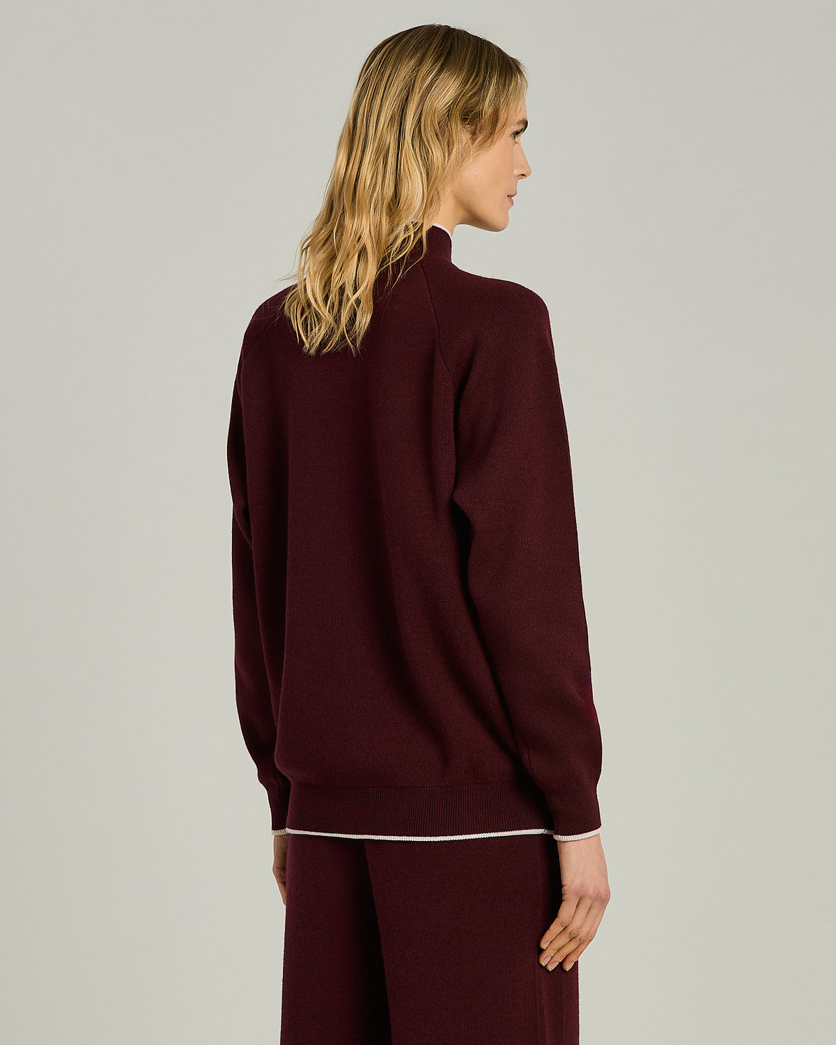 BORDEAUX WOOL SWEATSHIRT 3