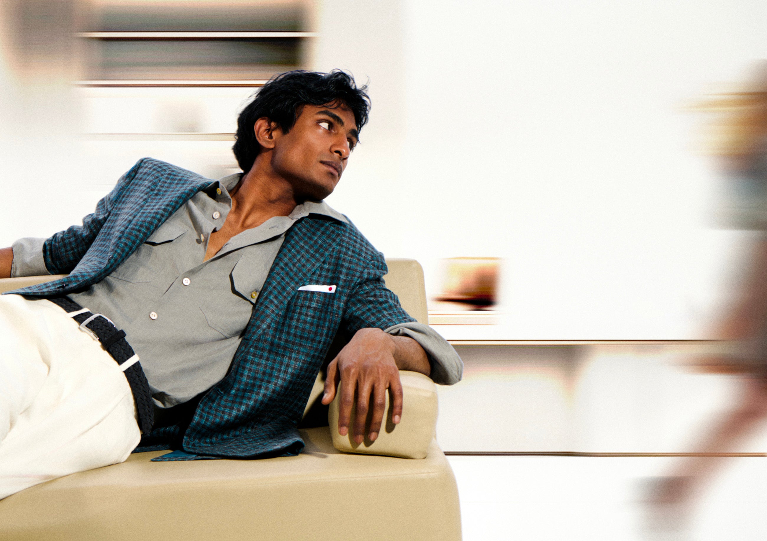 Kiton シルク　セッテピェゲ Kiton | Discover the Artisanal Tradition and Tailoring Excellence