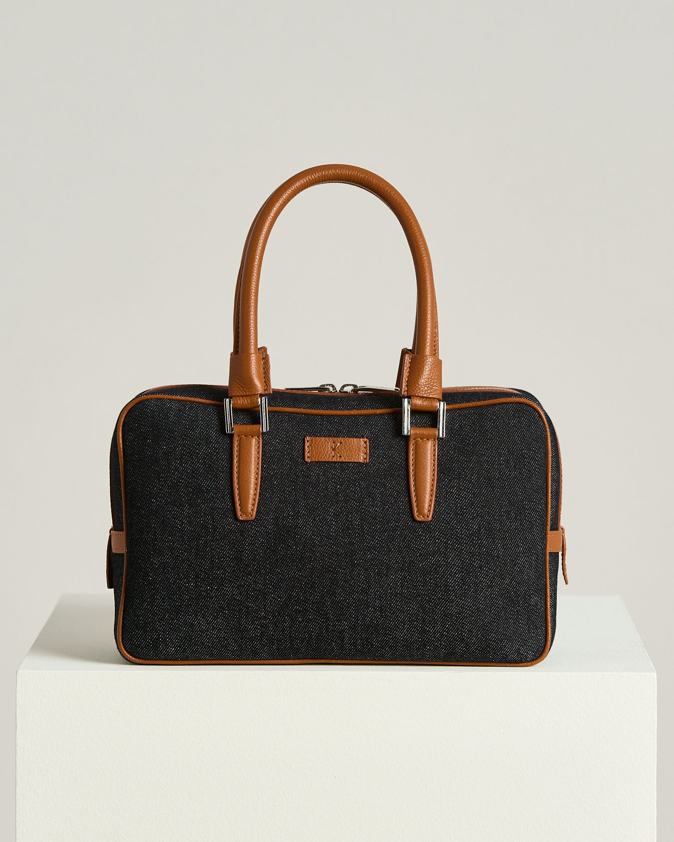 BORSA KISS ME IN COTONE CON DETTAGLI IN PELLE