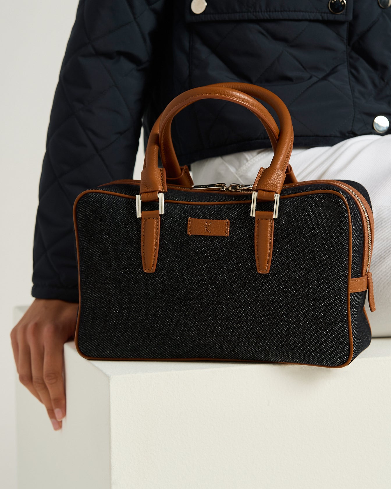 BORSA KISS ME IN COTONE CON DETTAGLI IN PELLE