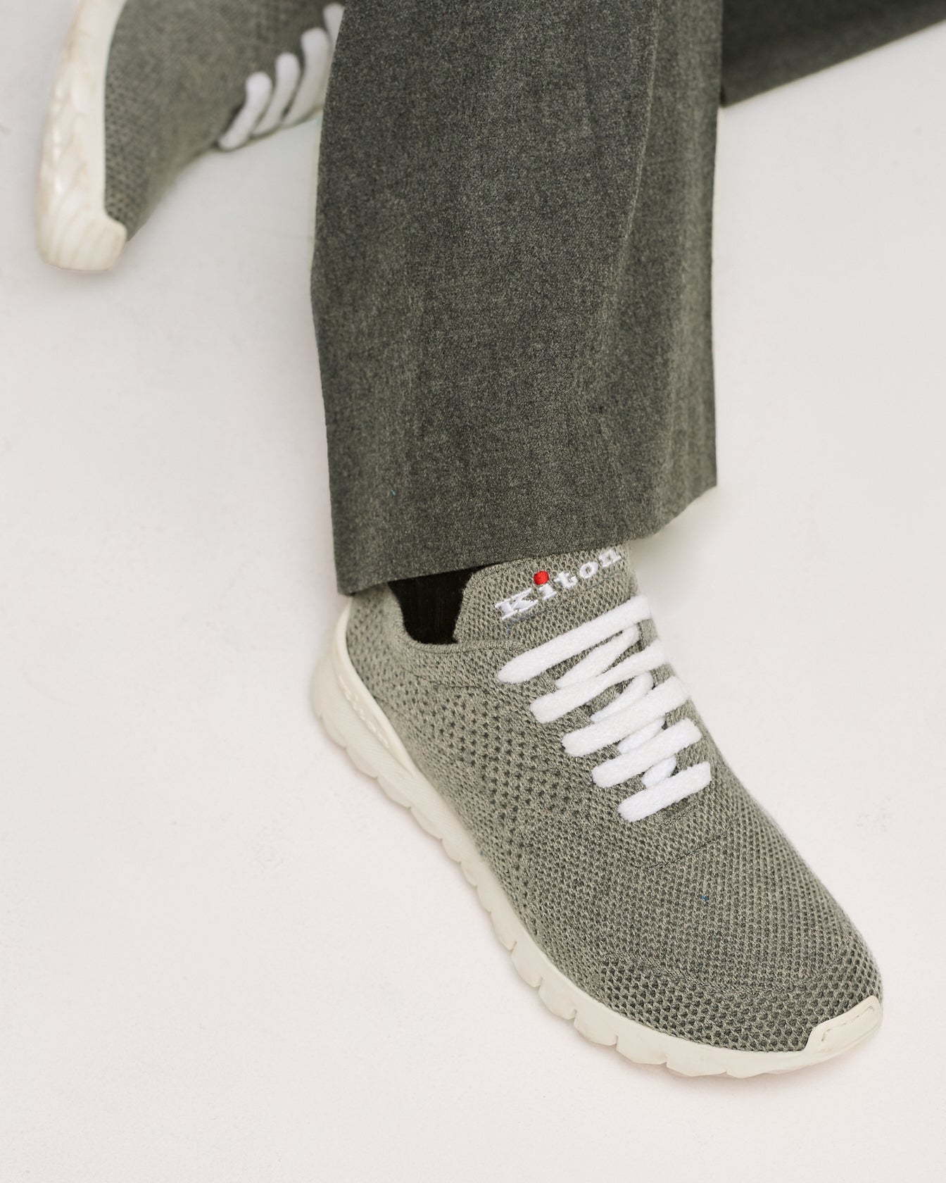 FITS - CASHMERE TRAINERS