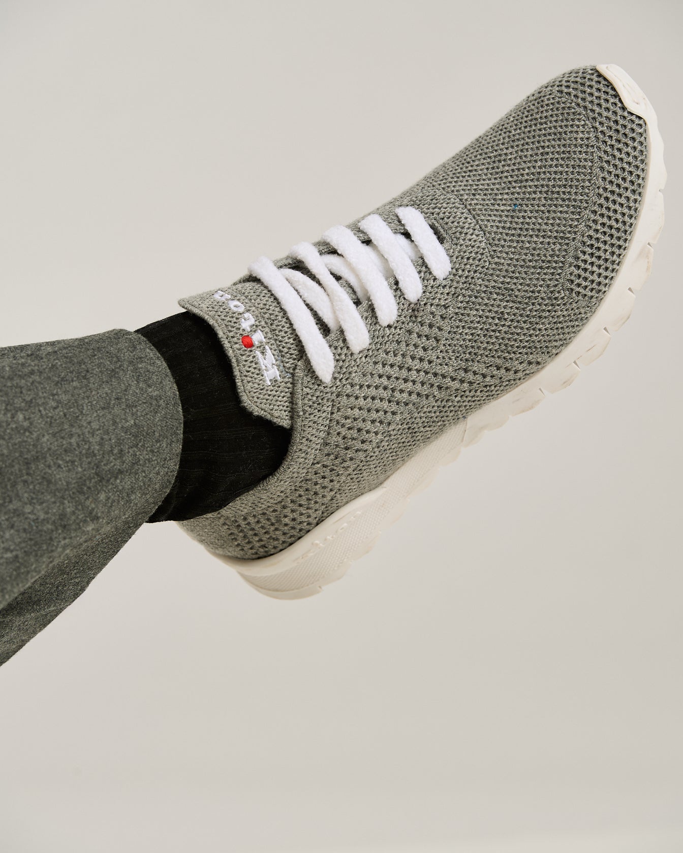 FITS - CASHMERE TRAINERS