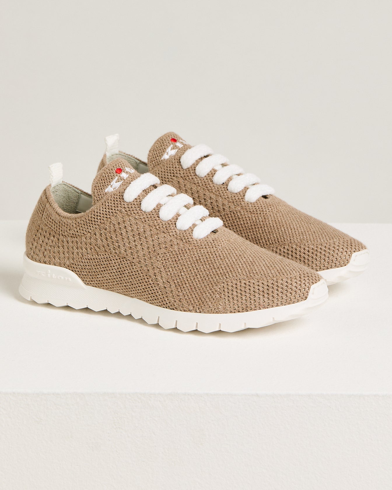 FITS - CASHMERE TRAINERS