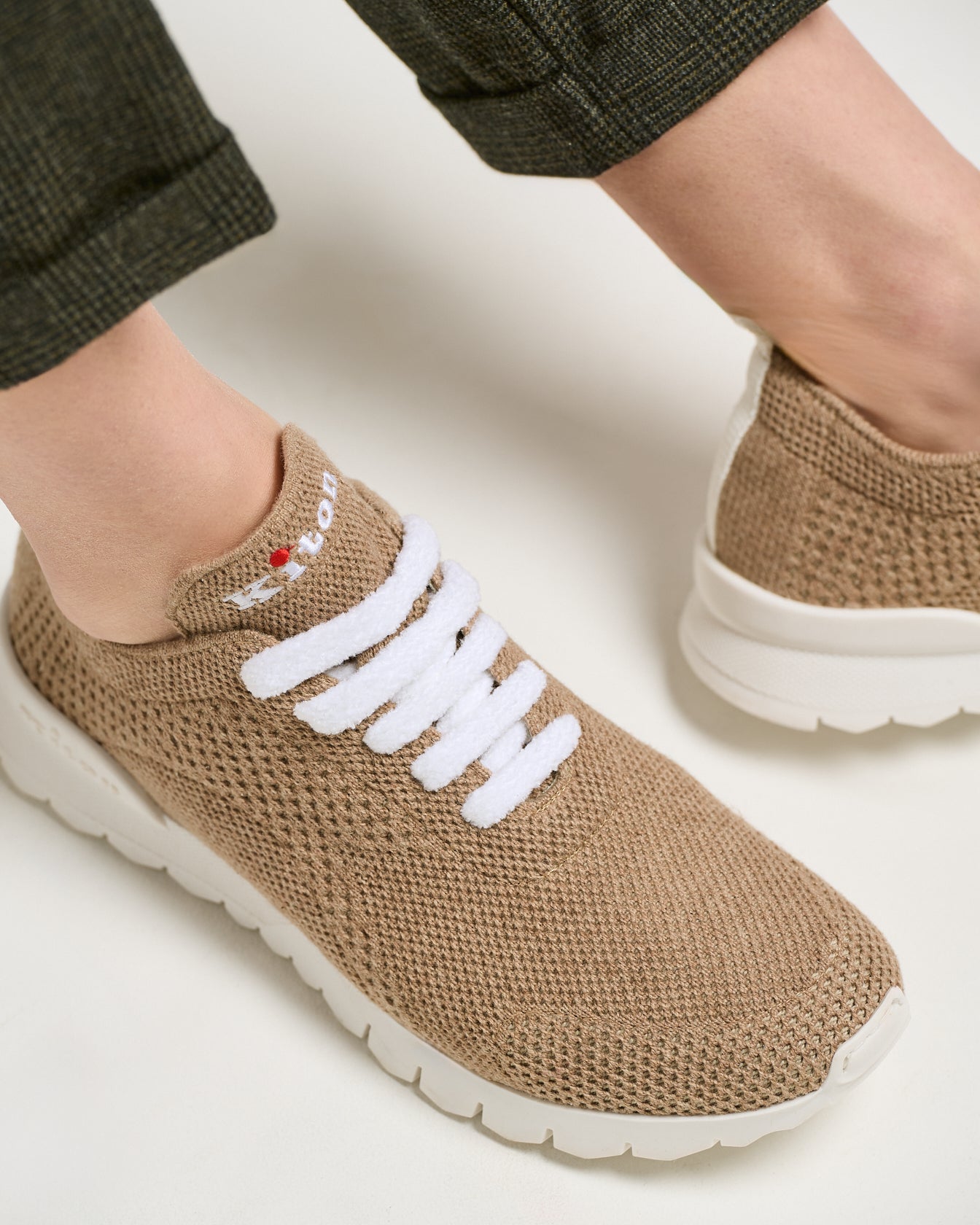 FITS - CASHMERE TRAINERS