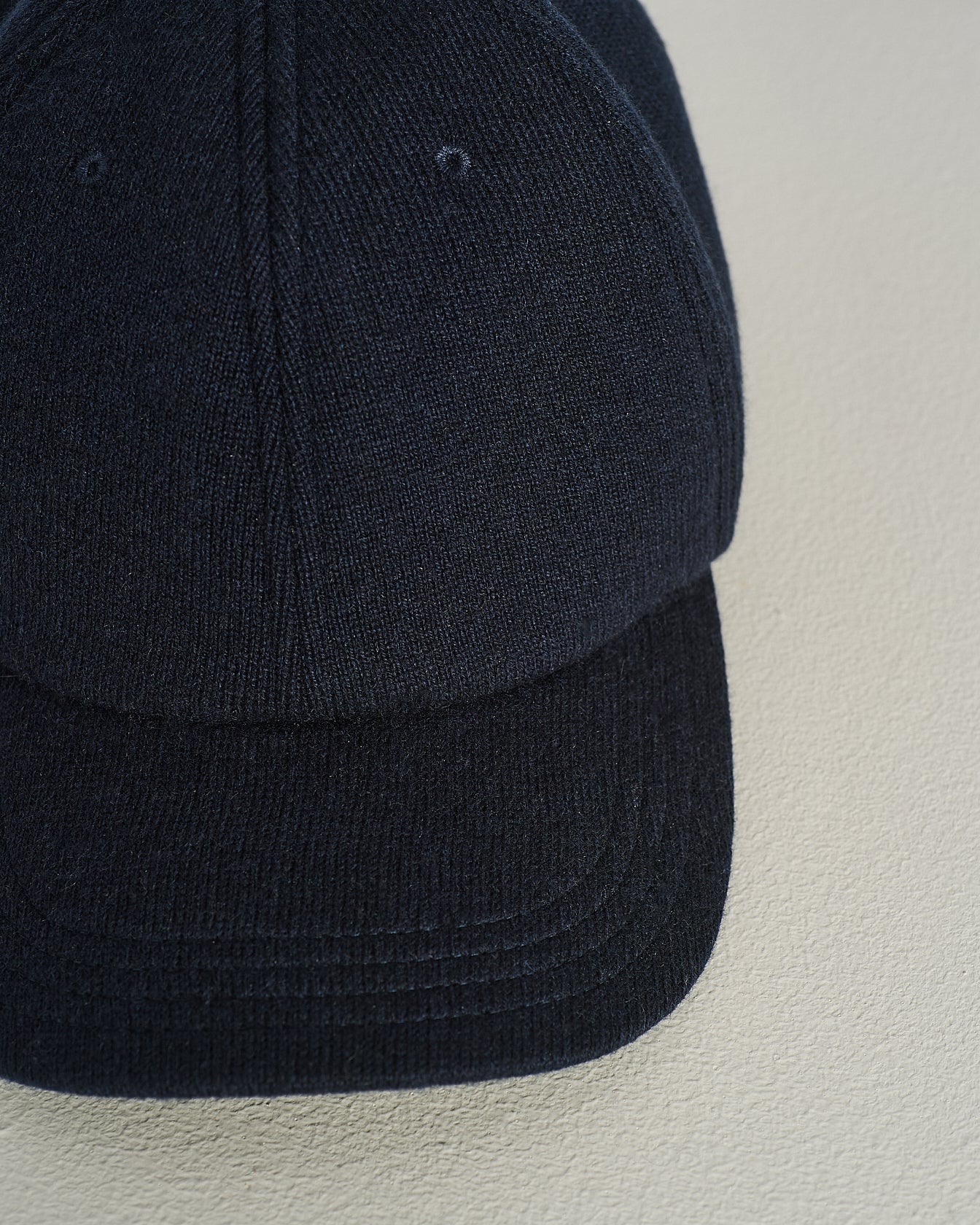 CAPPELLO BASEBALL IN CASHMERE E SETA CON DETTAGLI IN PELLE