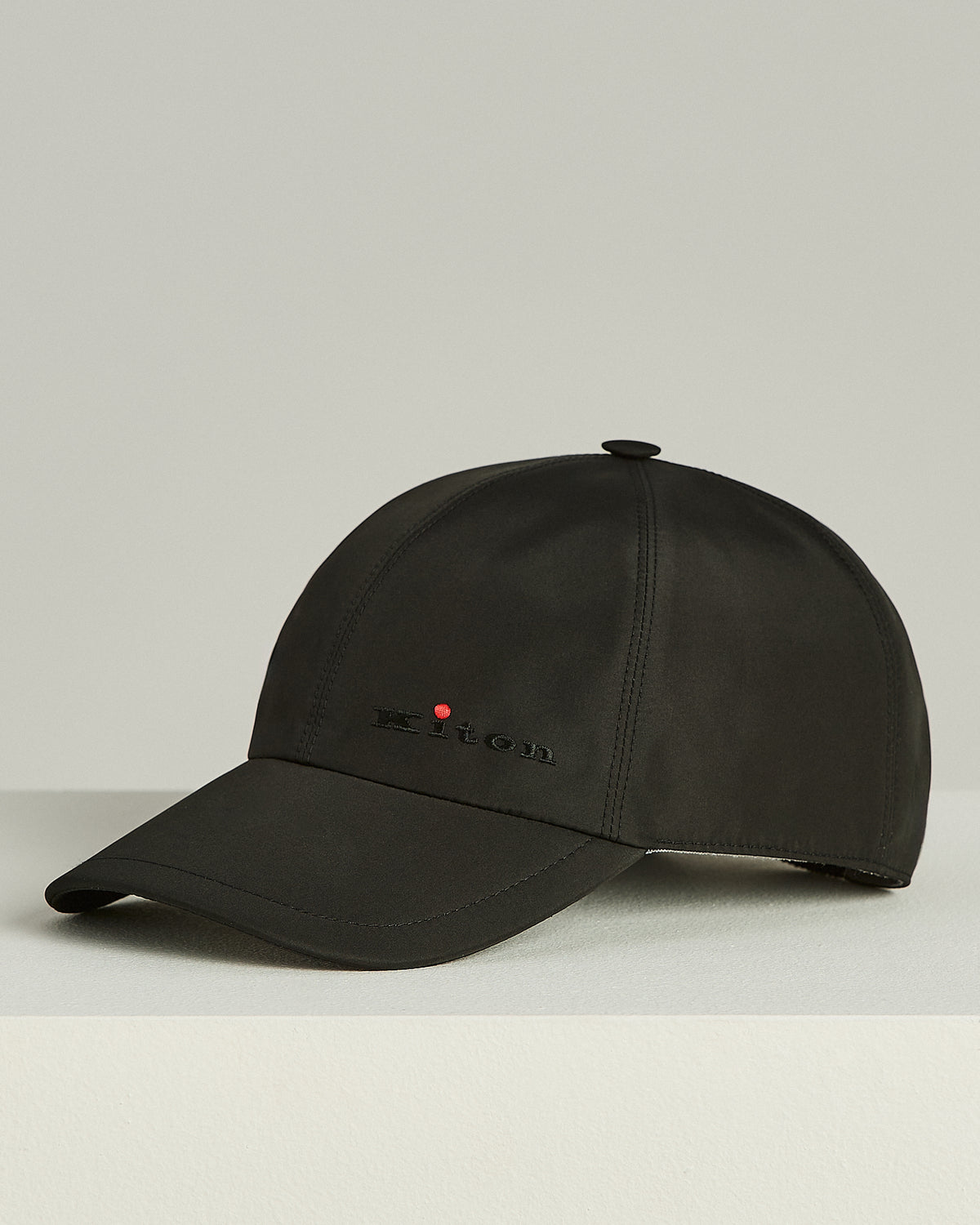 BLACK TECHNICAL FABRIC BASEBALL CAP