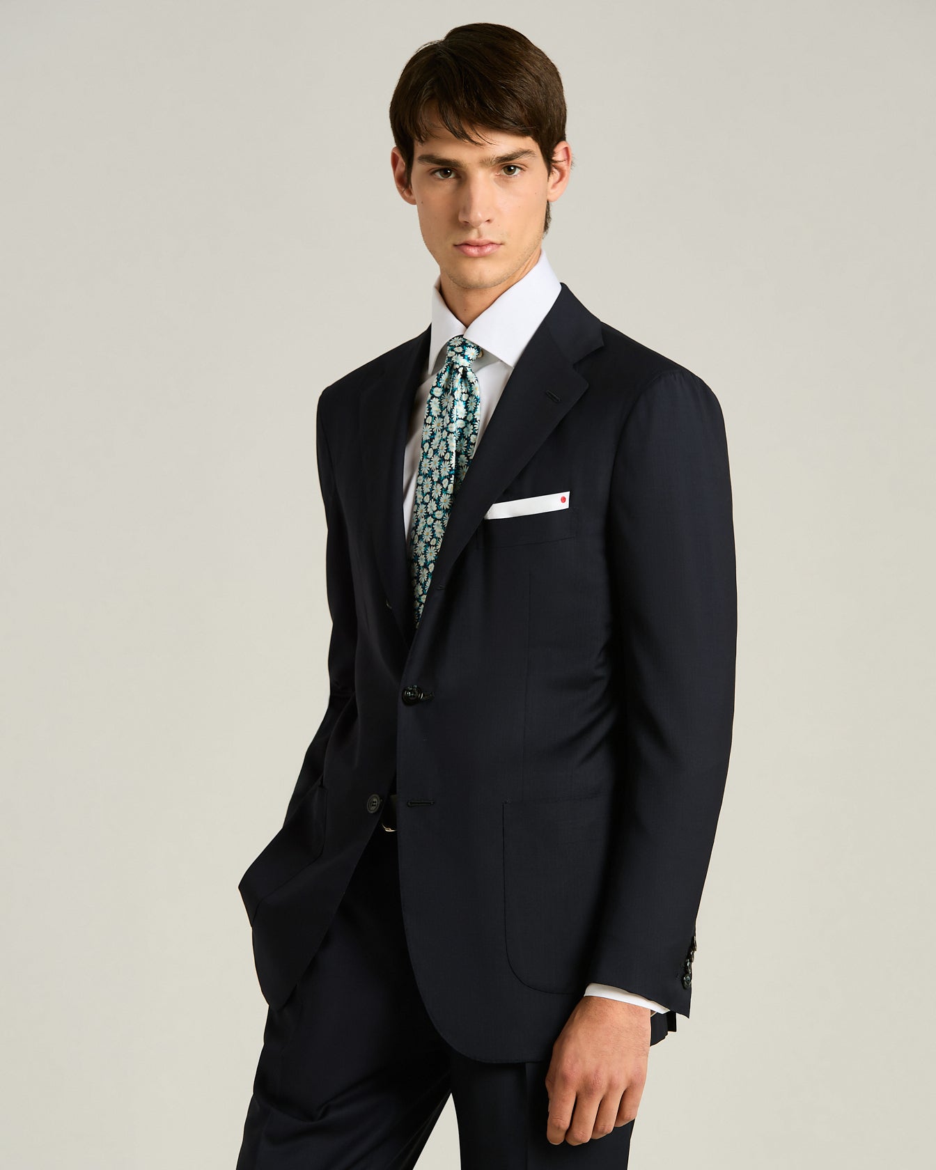 PATTERNED SILK TIE