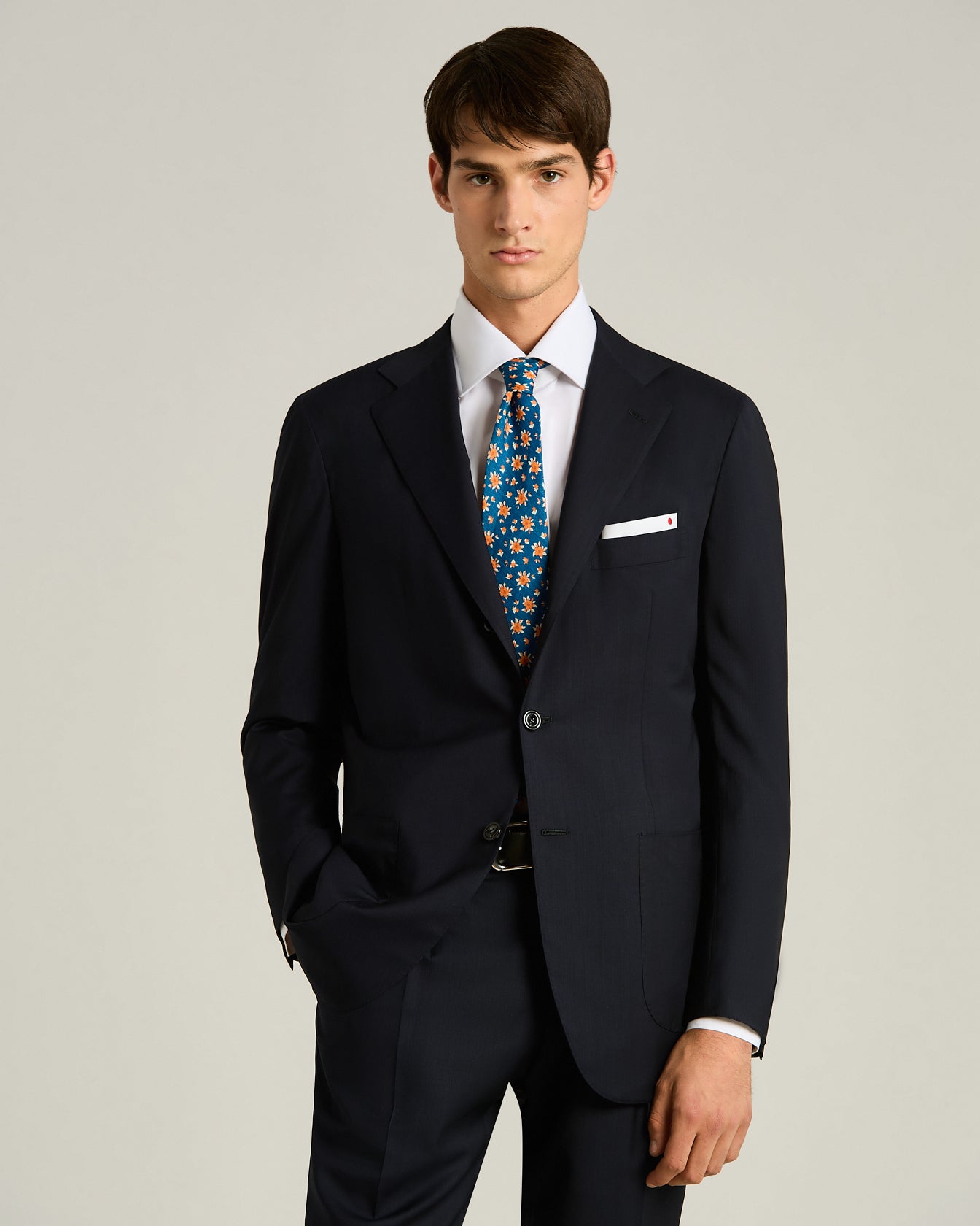 PATTERNED SILK TIE