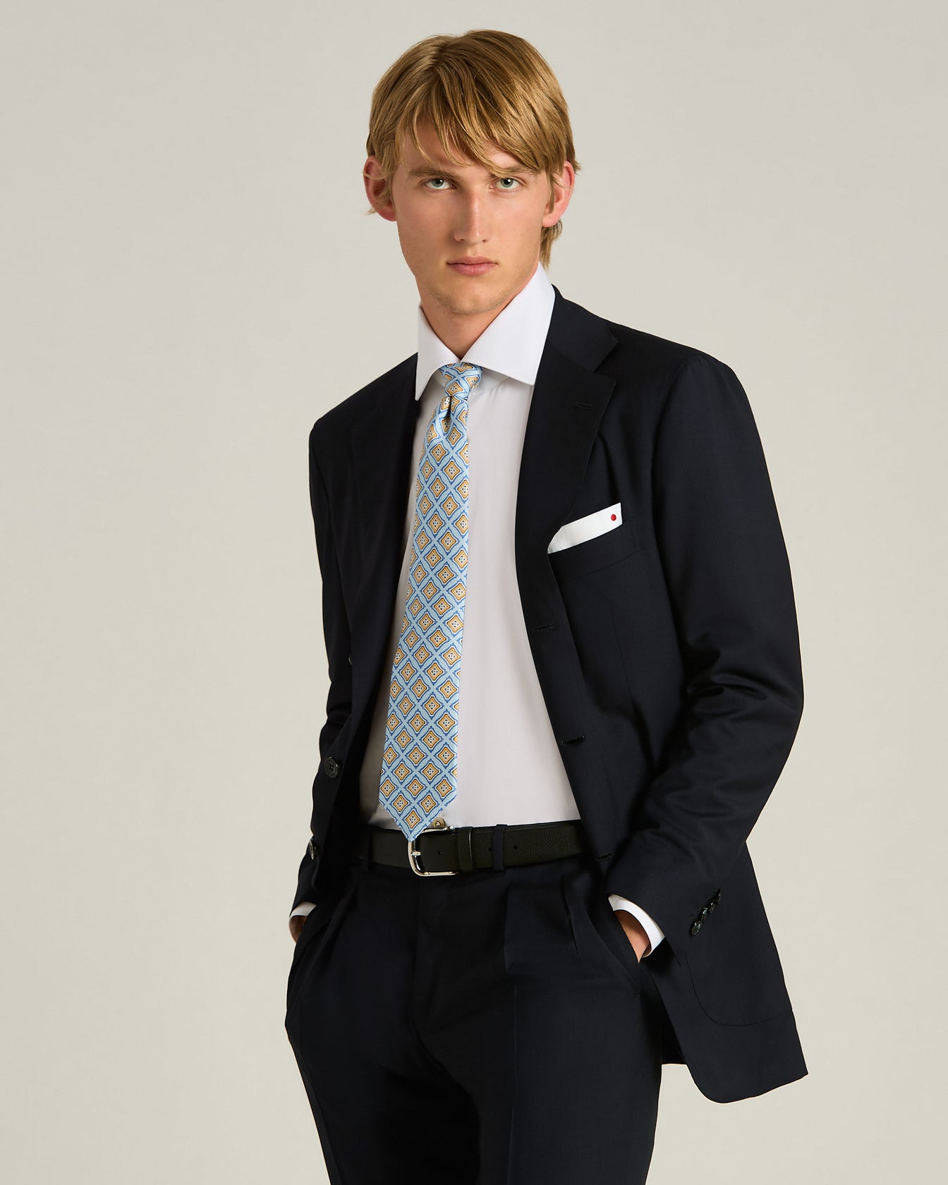PATTERNED SILK TIE