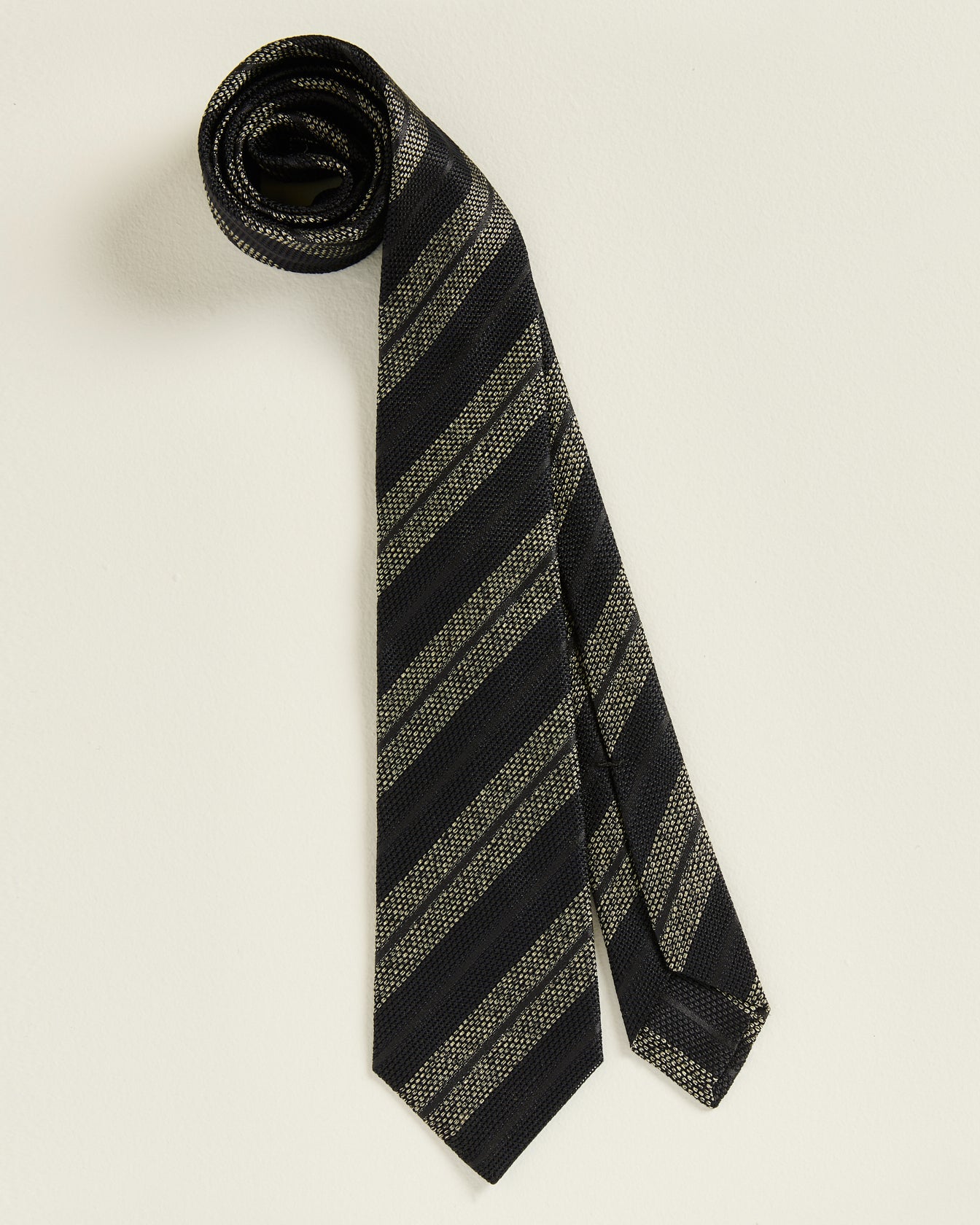 HAND-WOVEN REGIMENTAL TIE
