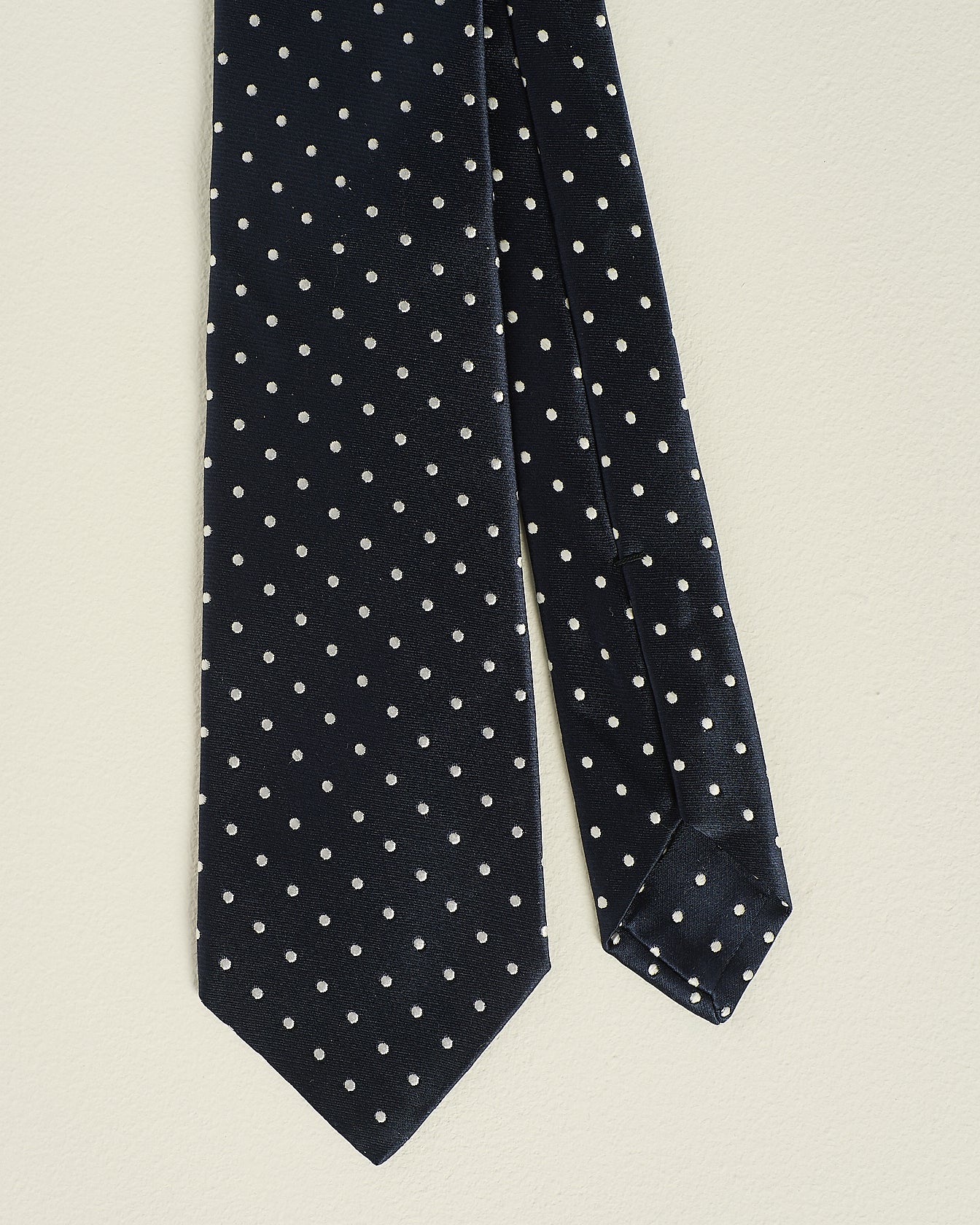 PATTERNED SILK TIE