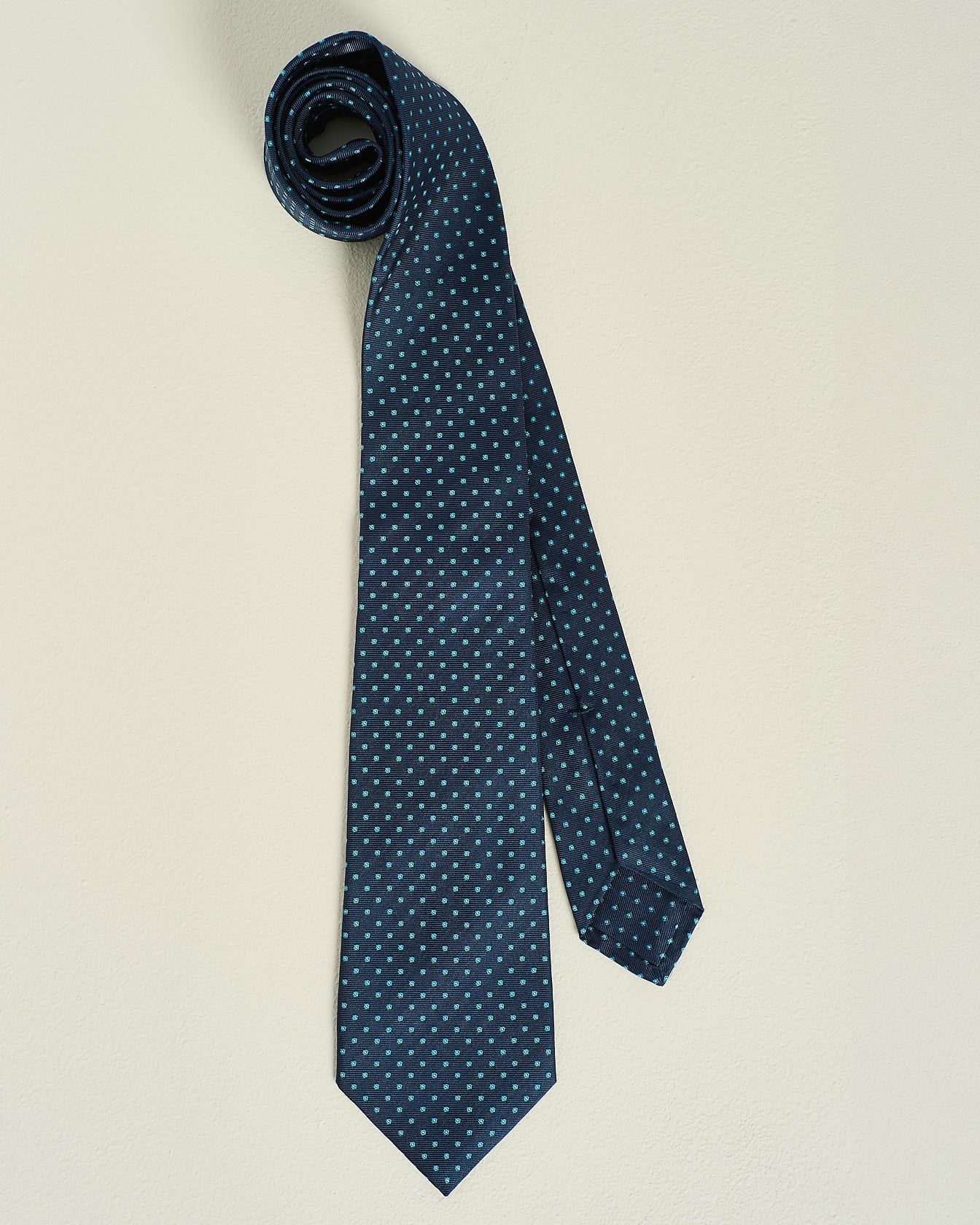 Classy 100% Silk Ties & Bow Ties | Kiton