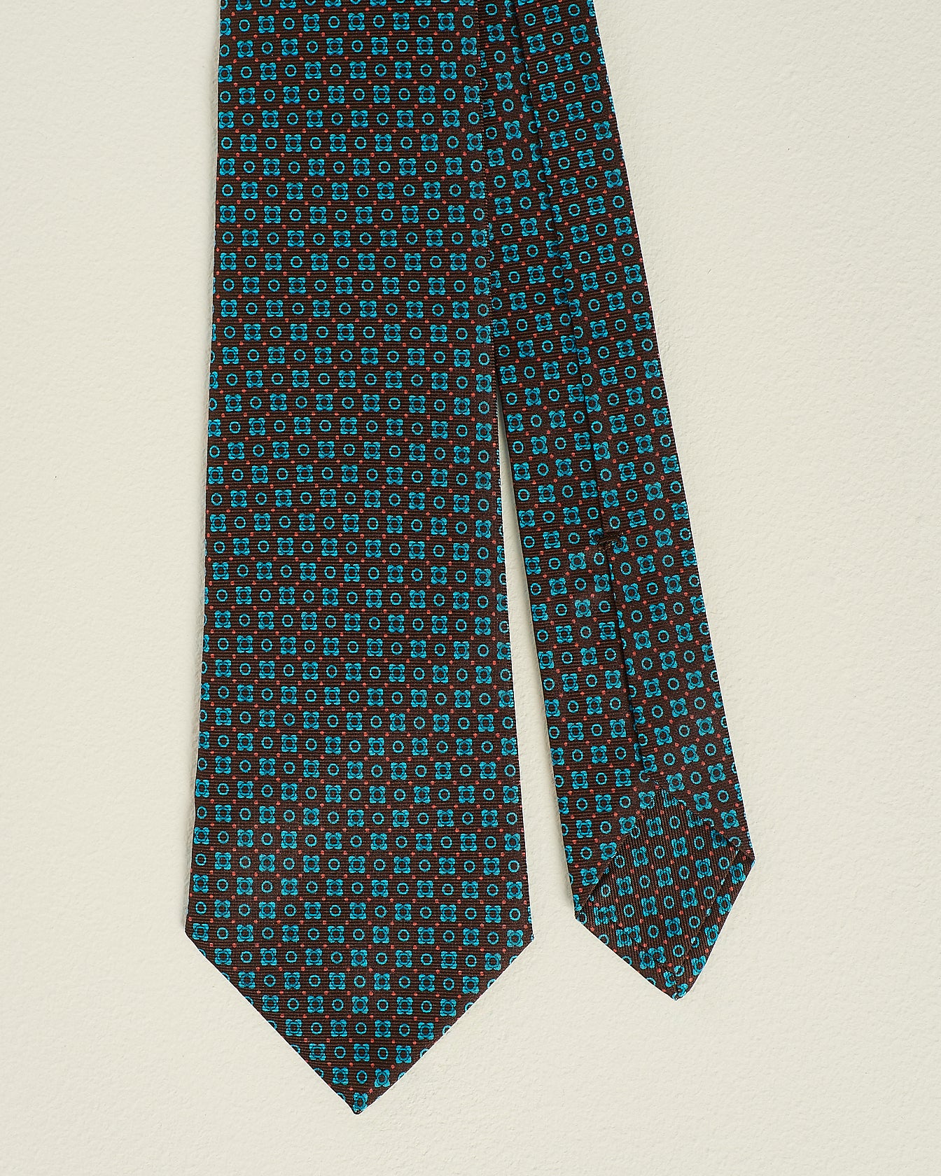 PATTERNED SILK TIE