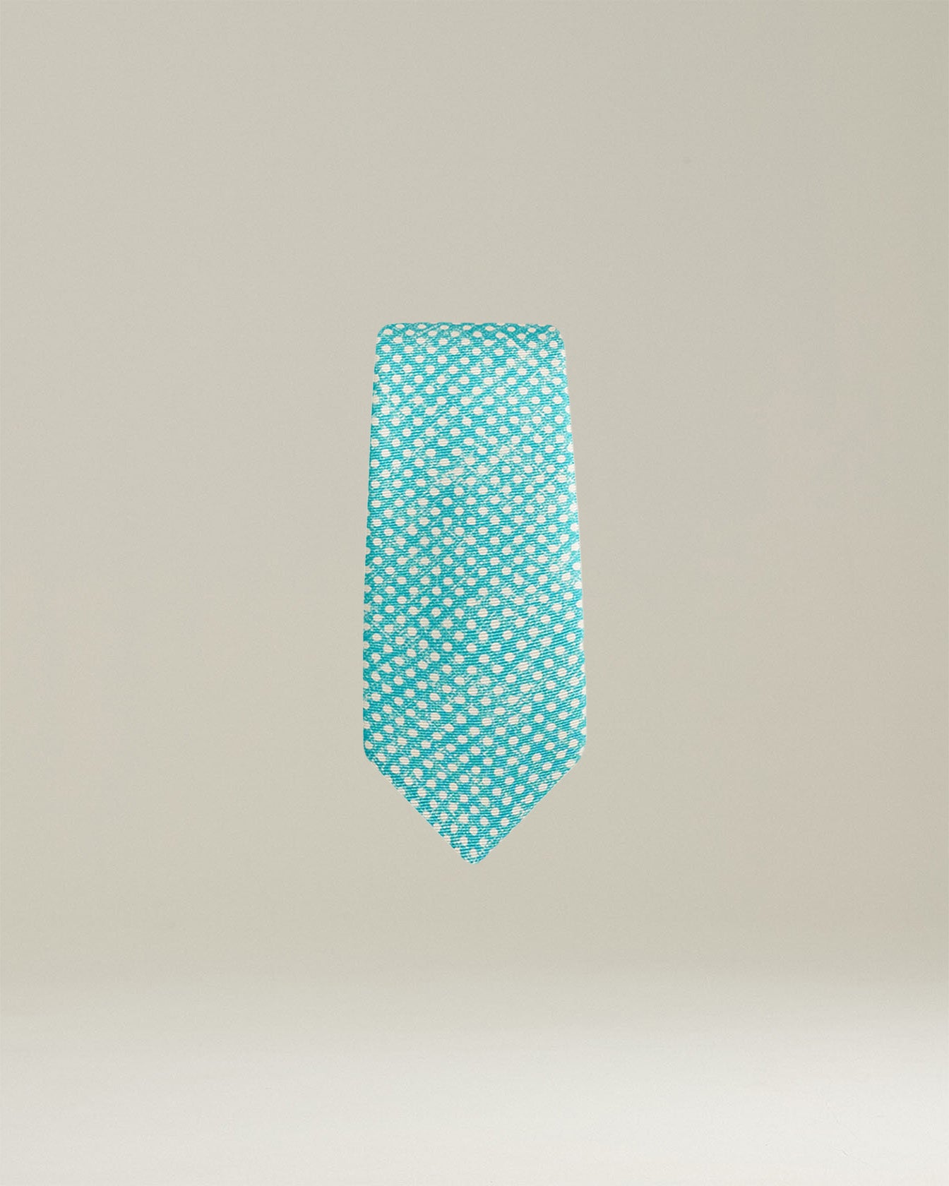 PATTERNED SILK TIE