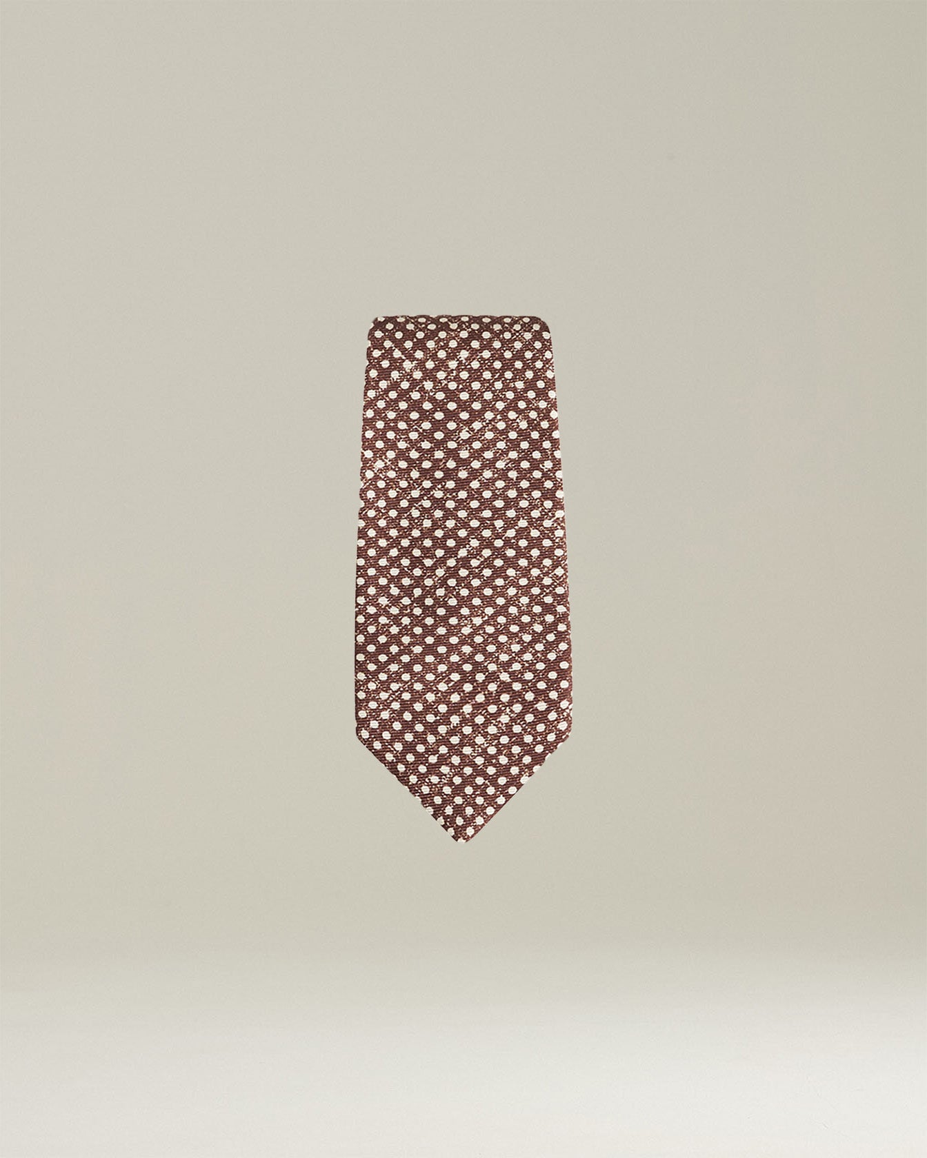 PATTERNED SILK TIE