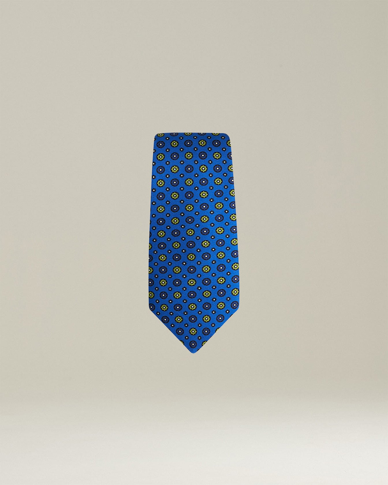 PATTERNED SILK TIE