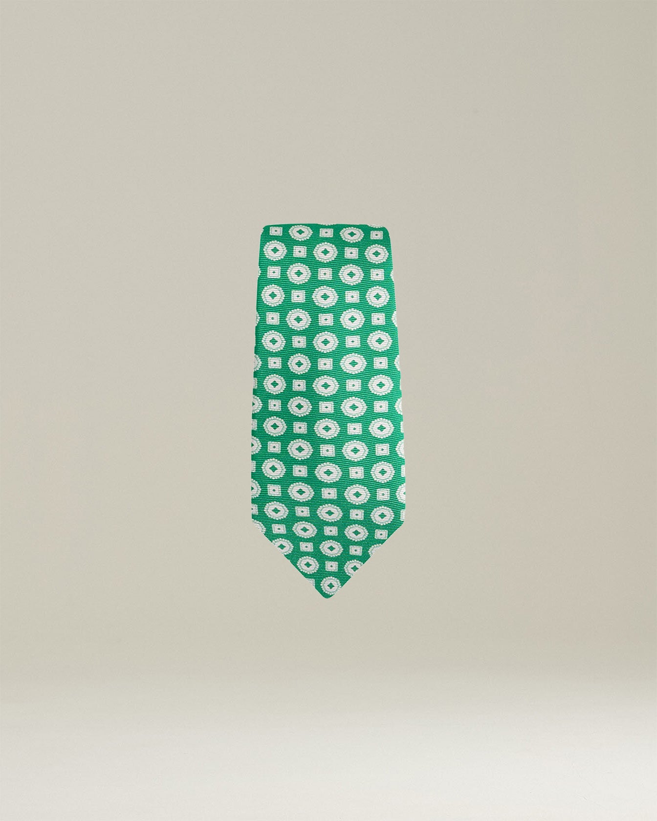 PATTERNED SILK TIE