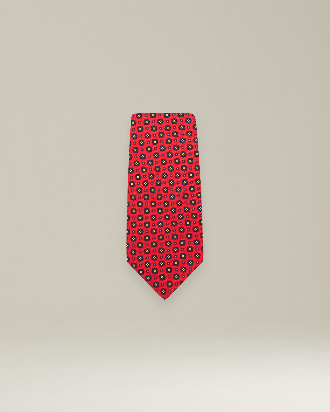 PATTERNED SILK TIE