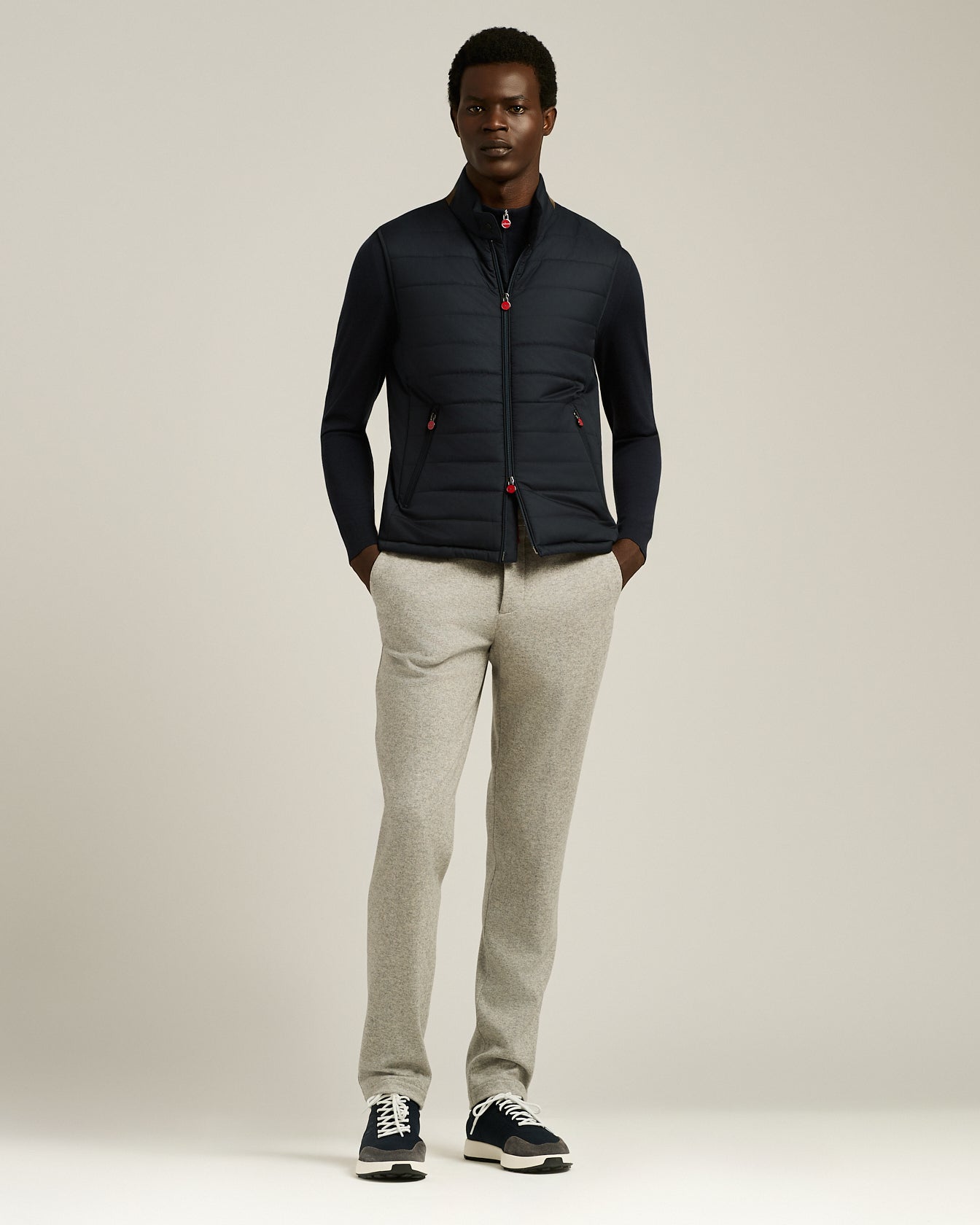 CASUAL WOOL AND CASHMERE TROUSERS