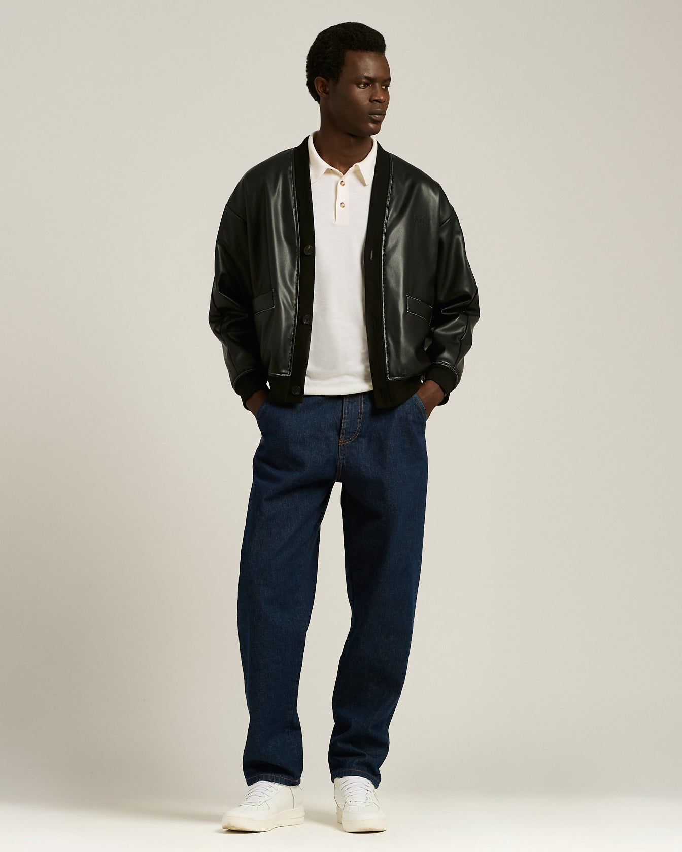 LEATHER-EFFECT BOMBER JACKET WITH A CONTEMPORARY SILHOUETTE
