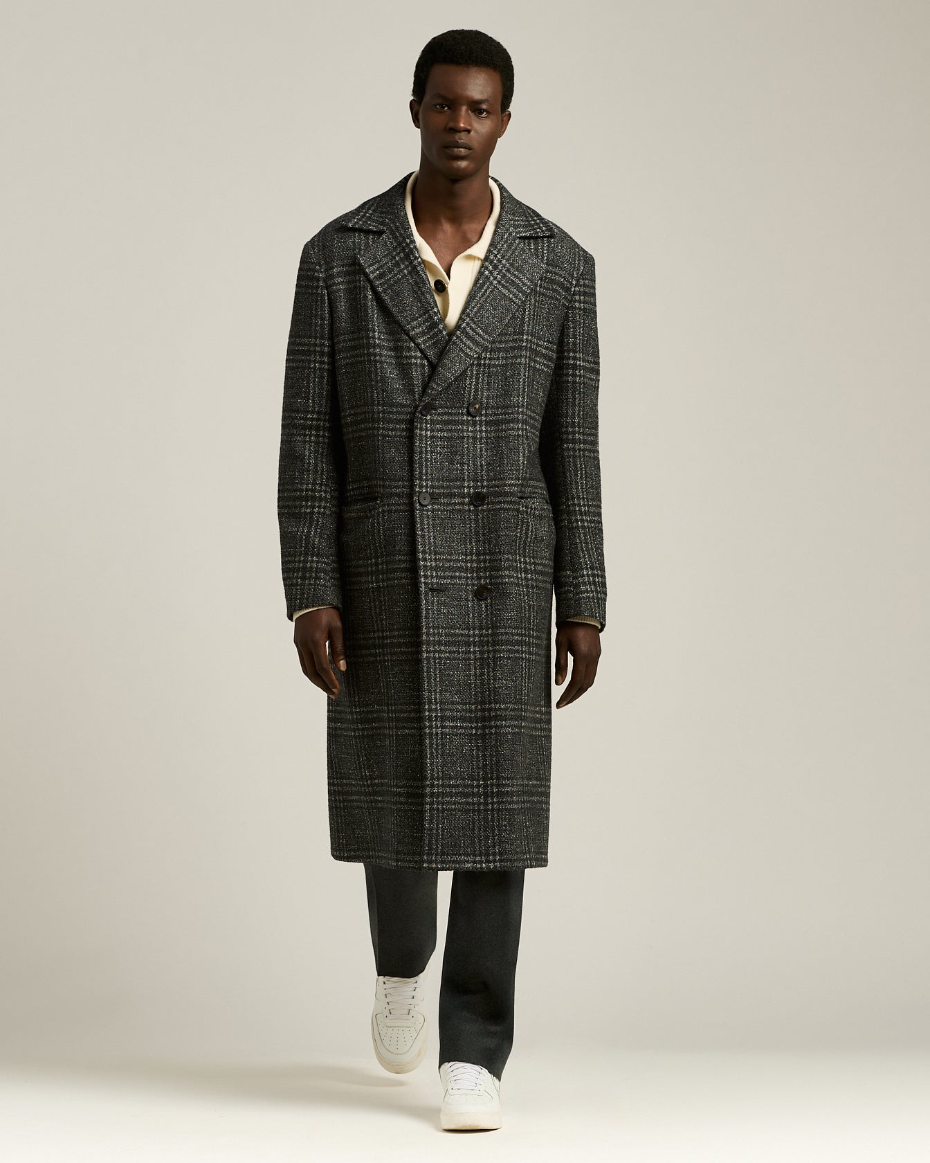 WOOL, CASHMERE AND SILK DOUBLE-BREASTED LONG COAT