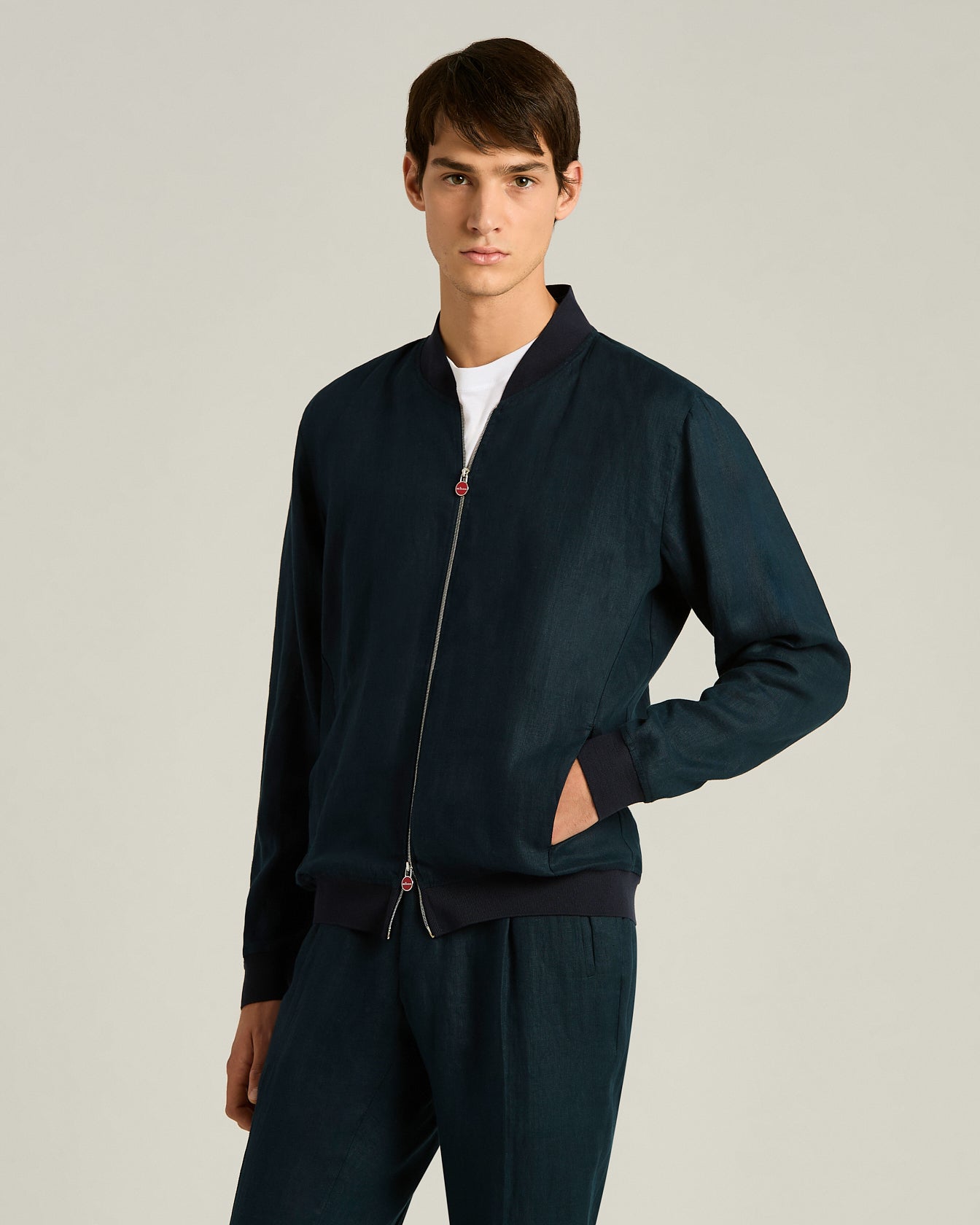 PURE LINEN JACKET WITH ZIP IN NAVY BLUE