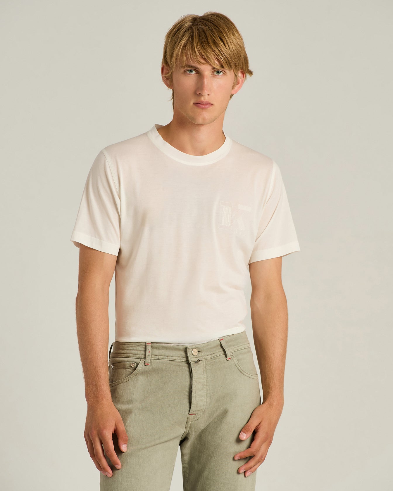 COTTON T-SHIRT IN WHITE