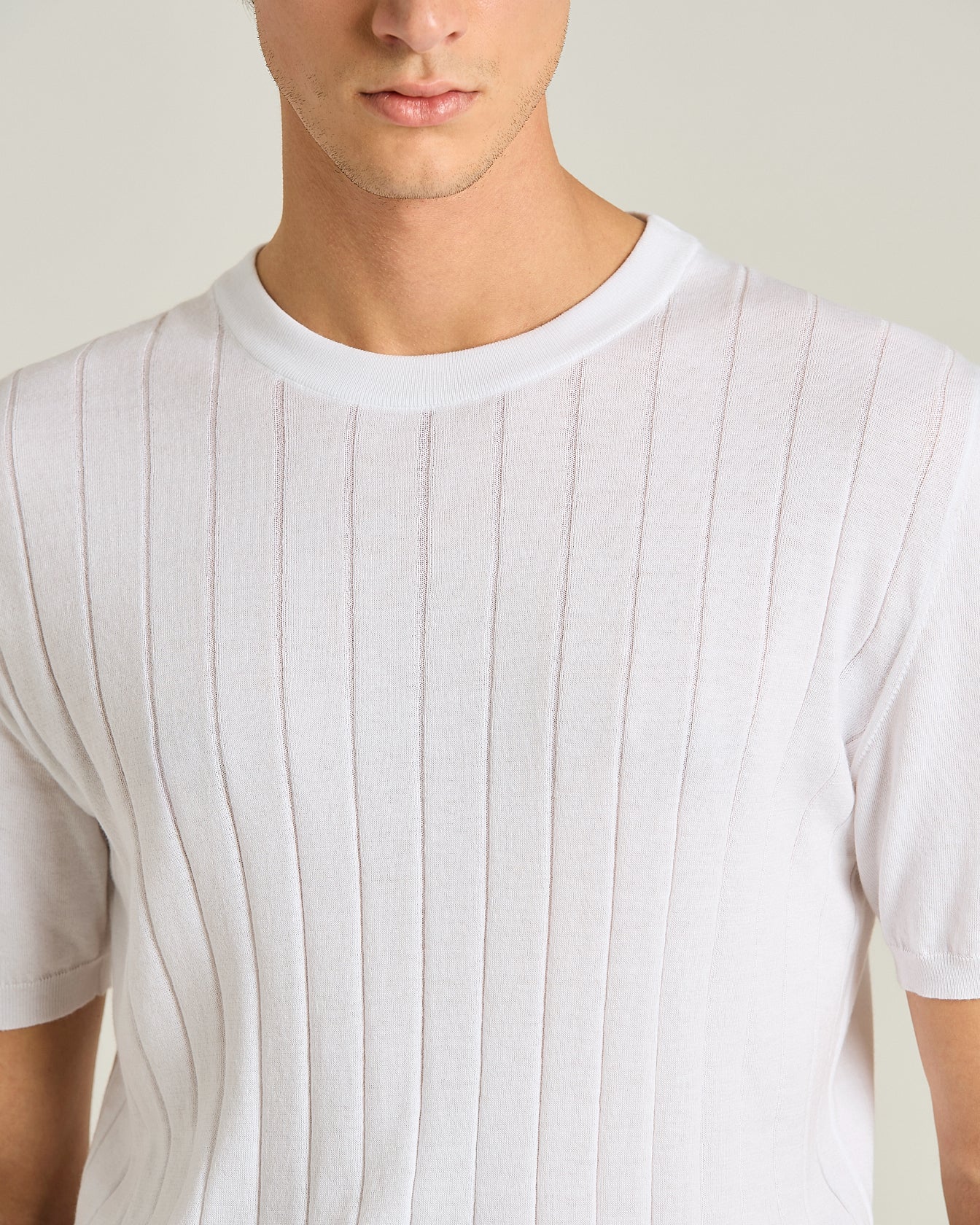 PURE COTTON SHORT-SLEEVED CREW NECK SWEATER