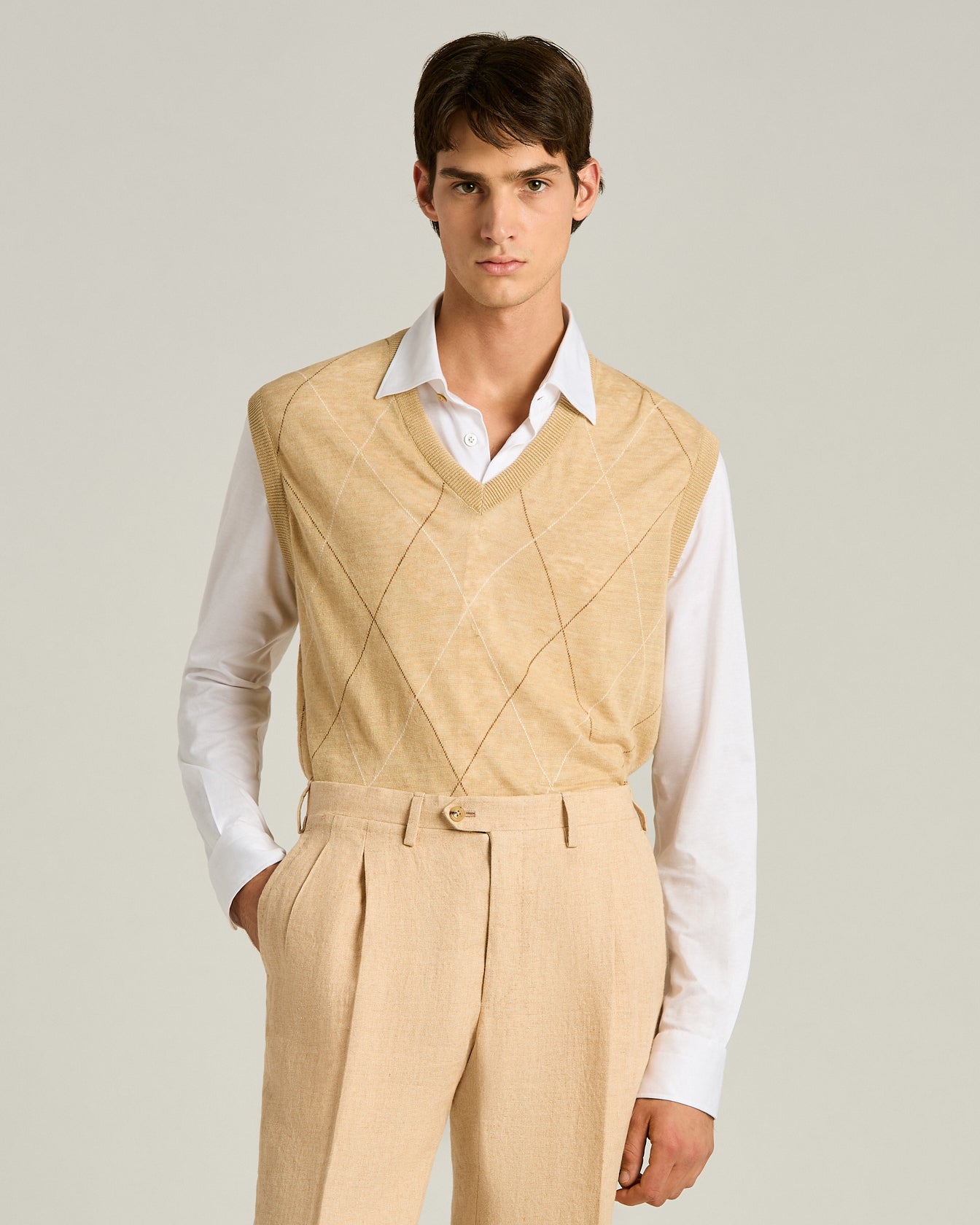 PURE LINEN V-NECK SWEATER VEST