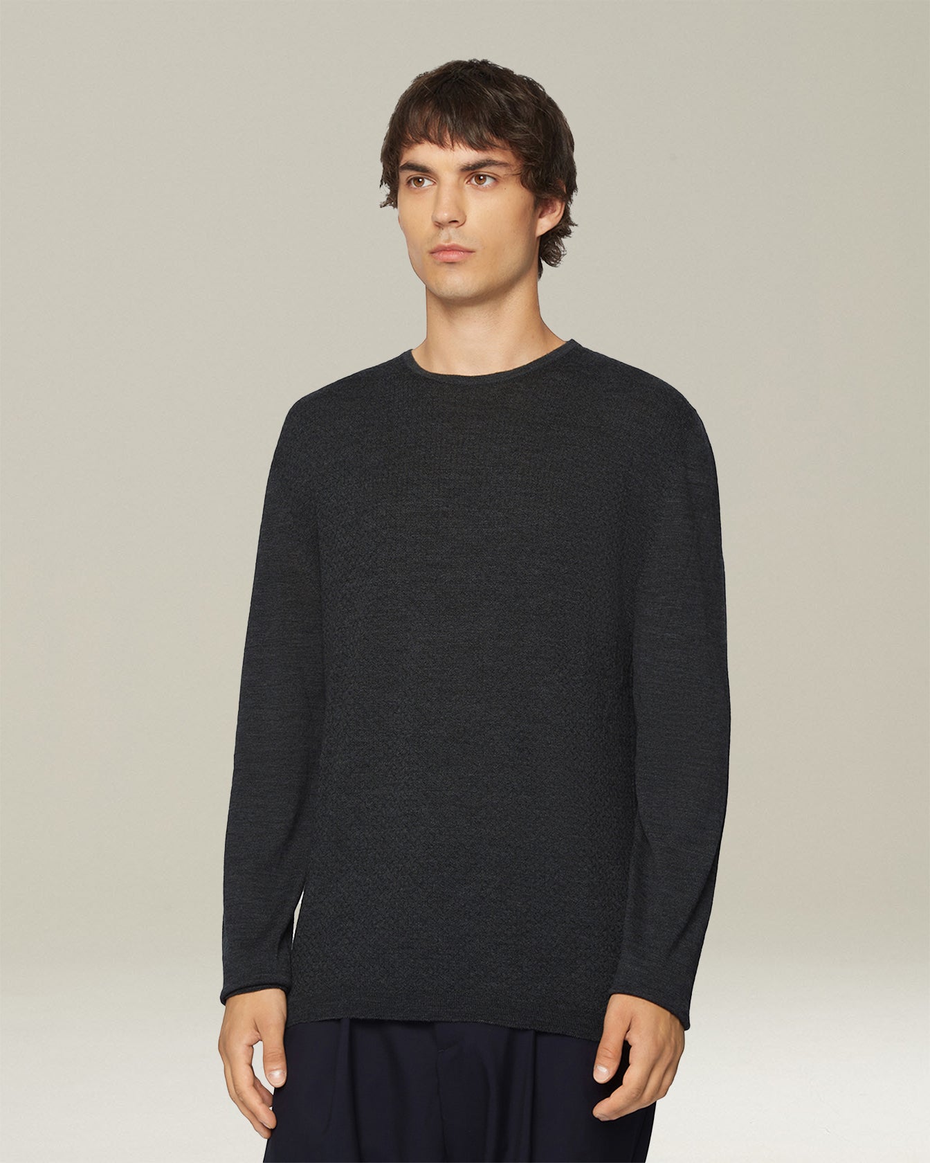 WOOL AND SILK BLEND CREW NECK JUMPER