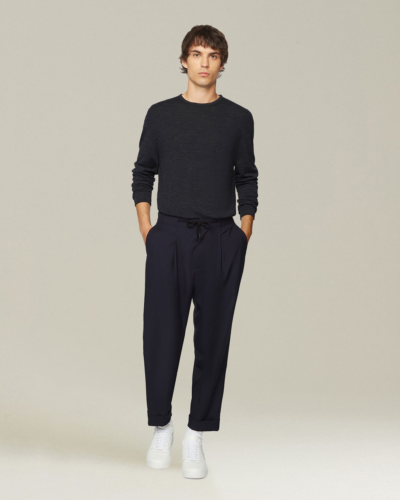 WOOL AND SILK BLEND CREW NECK JUMPER