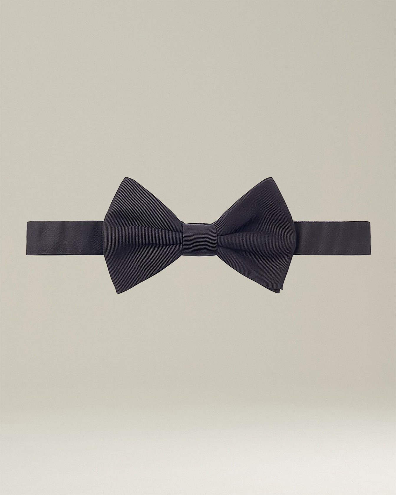 BOW TIE SILK